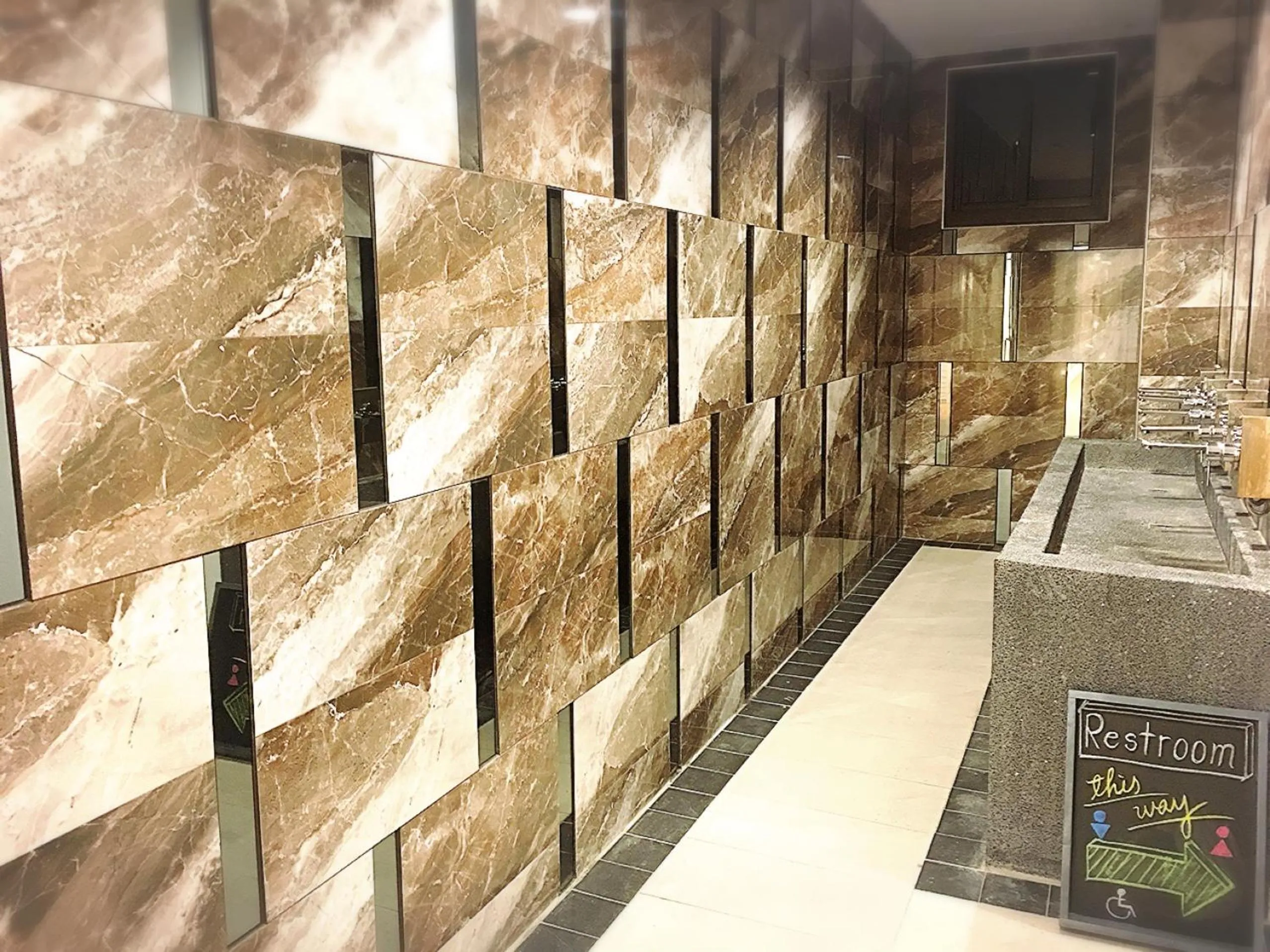 Bathroom in Master Chitow Hostel