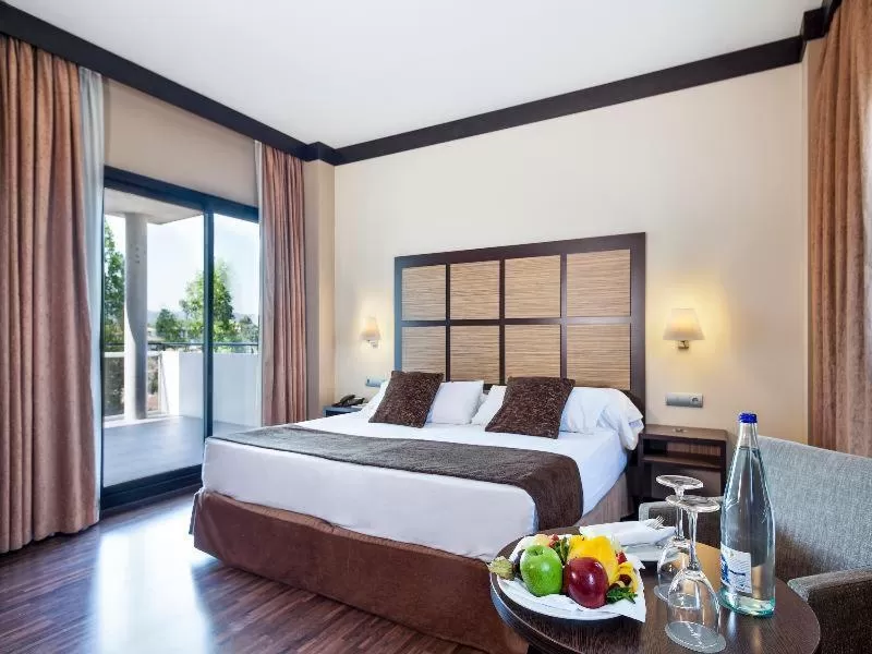 Bed in Aparthotel Attica 21 Vallés