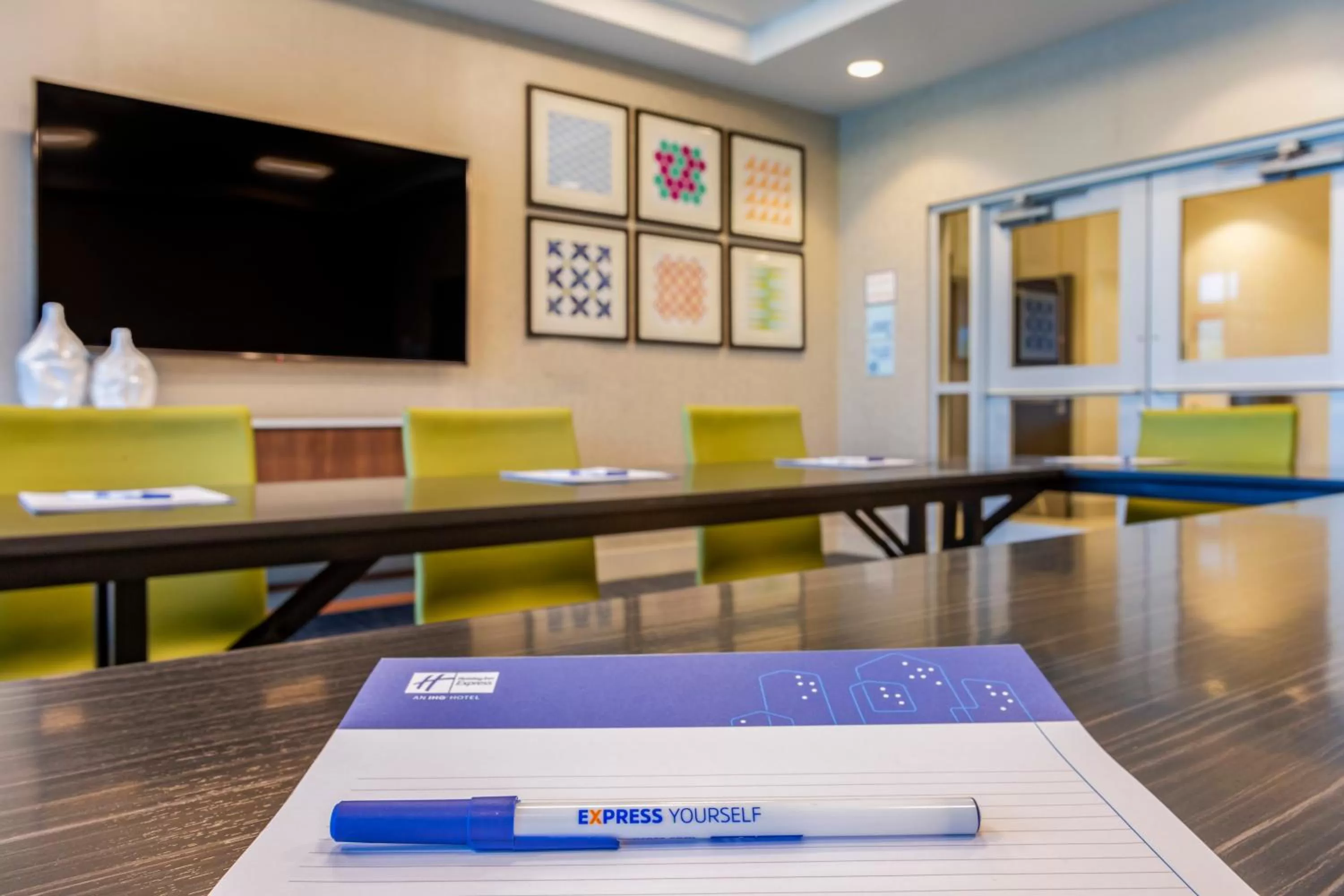 Meeting/conference room in Holiday Inn Express & Suites - Phoenix Dwtn - State Capitol by IHG