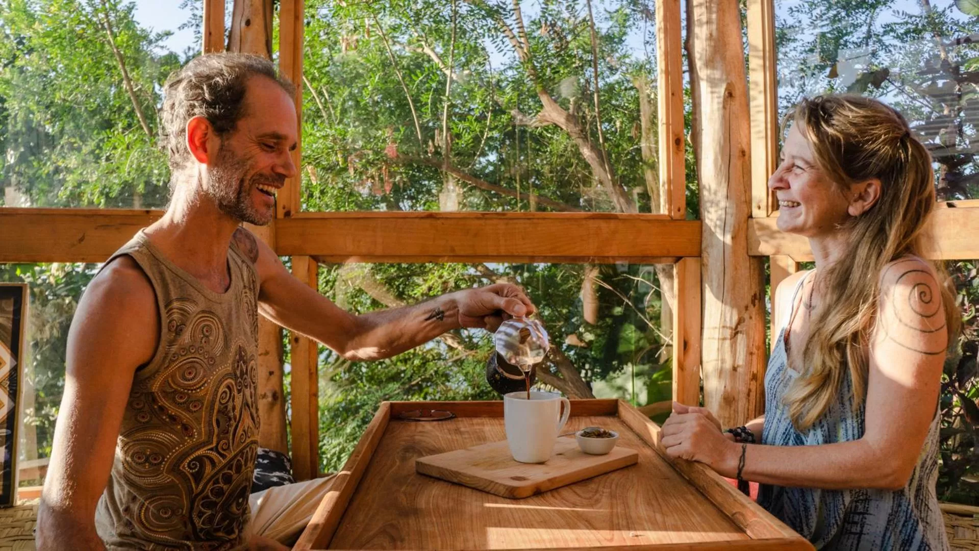 Communal lounge/ TV room in Eagle's Nest Atitlán