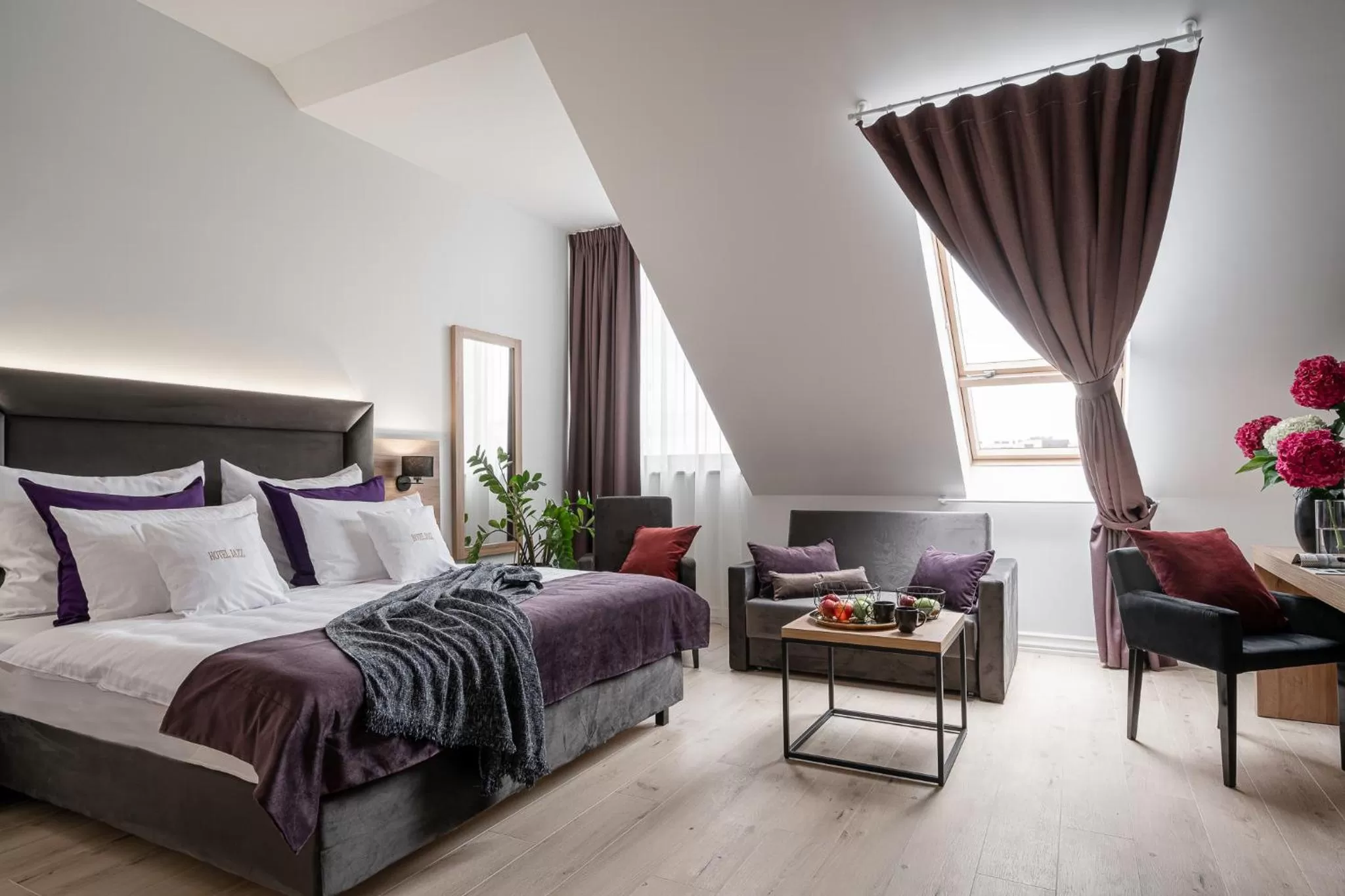 Bed in Hotel Jazz Market Square Wroclaw