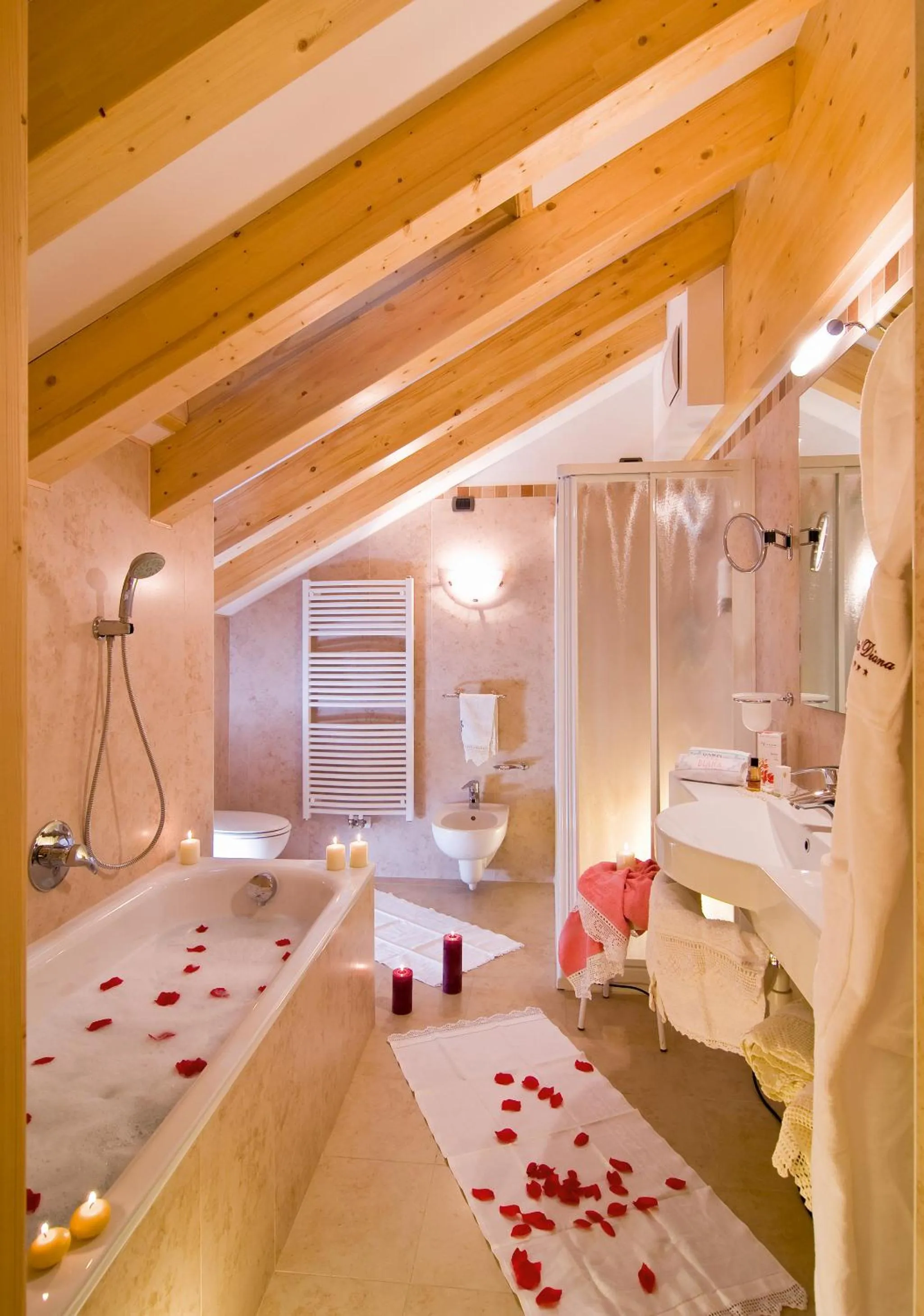 Bathroom, Bed in Boutique Hotel Diana