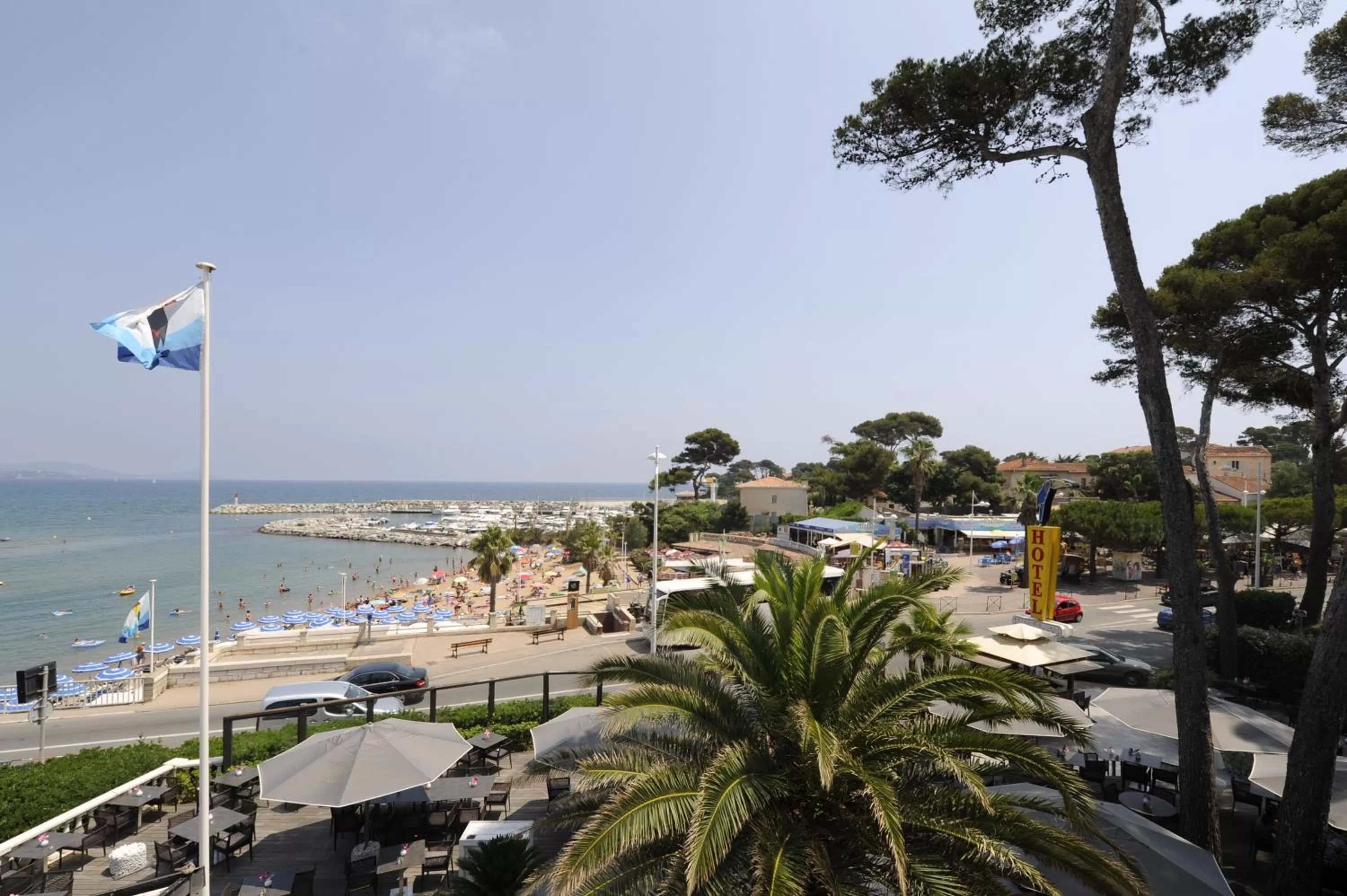 Day in Van der Valk Hotel Saint-Aygulf