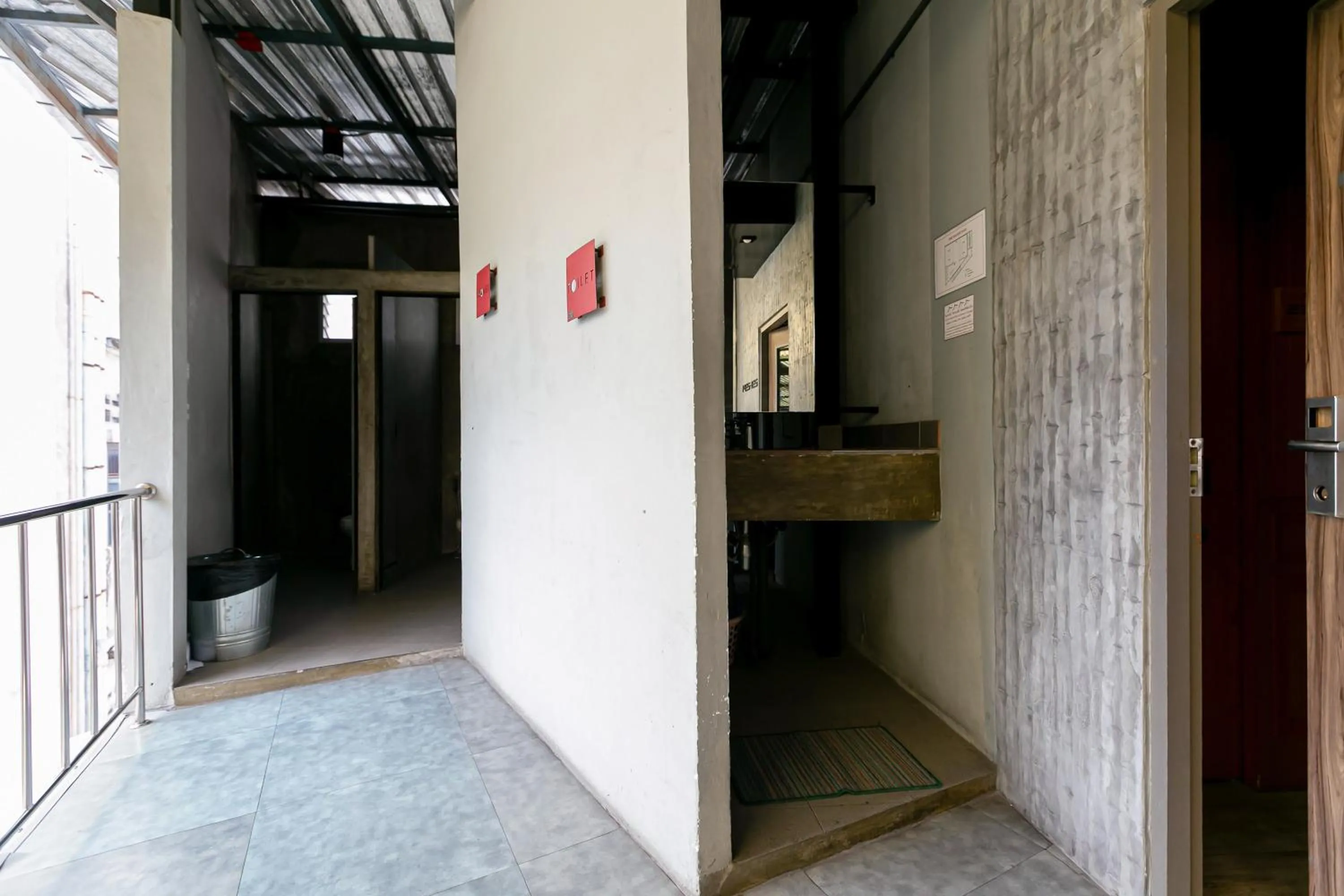 Bathroom in Loftel 22 Hostel