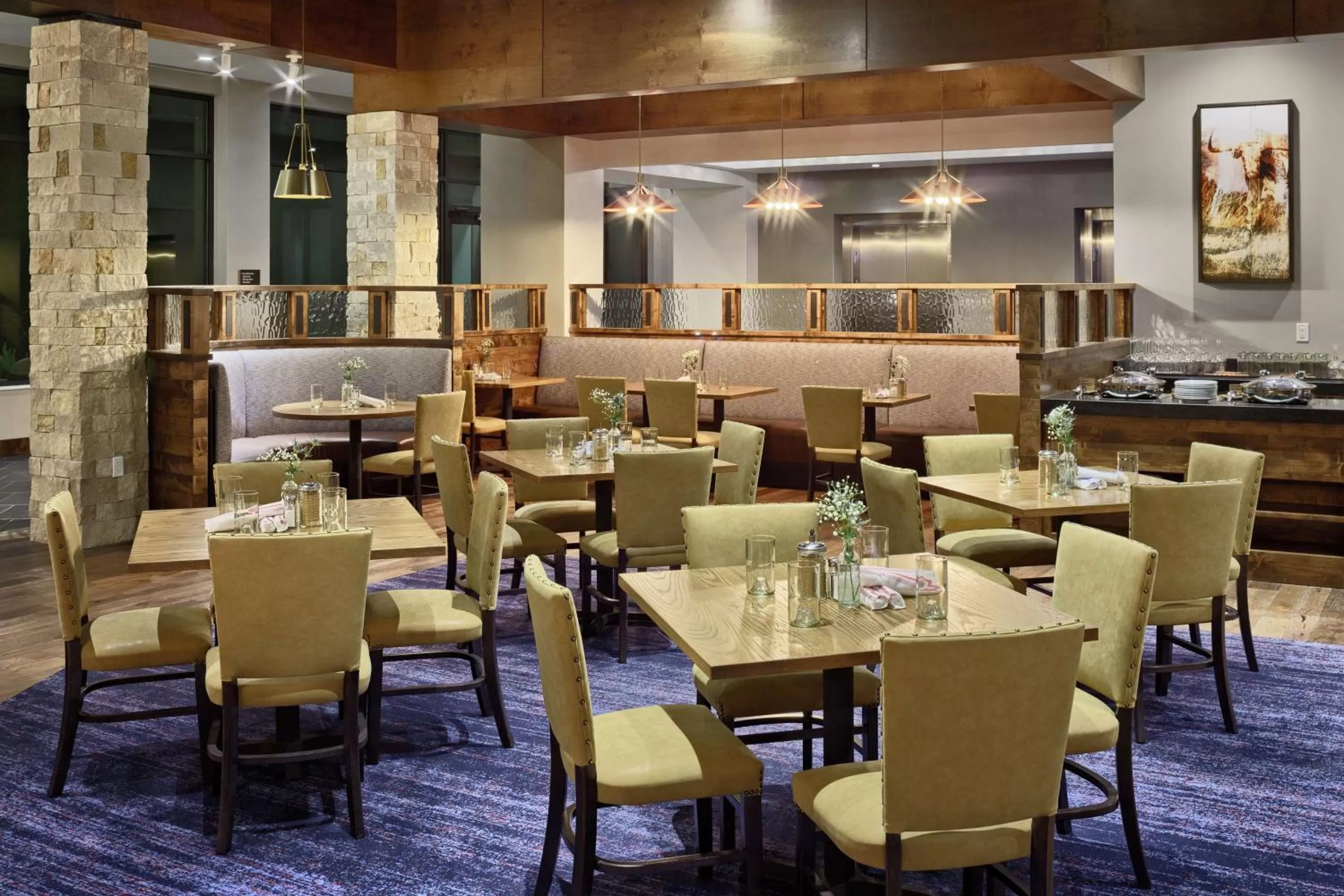 Restaurant/places to eat in The Bevy Hotel Boerne, A Doubletree By Hilton