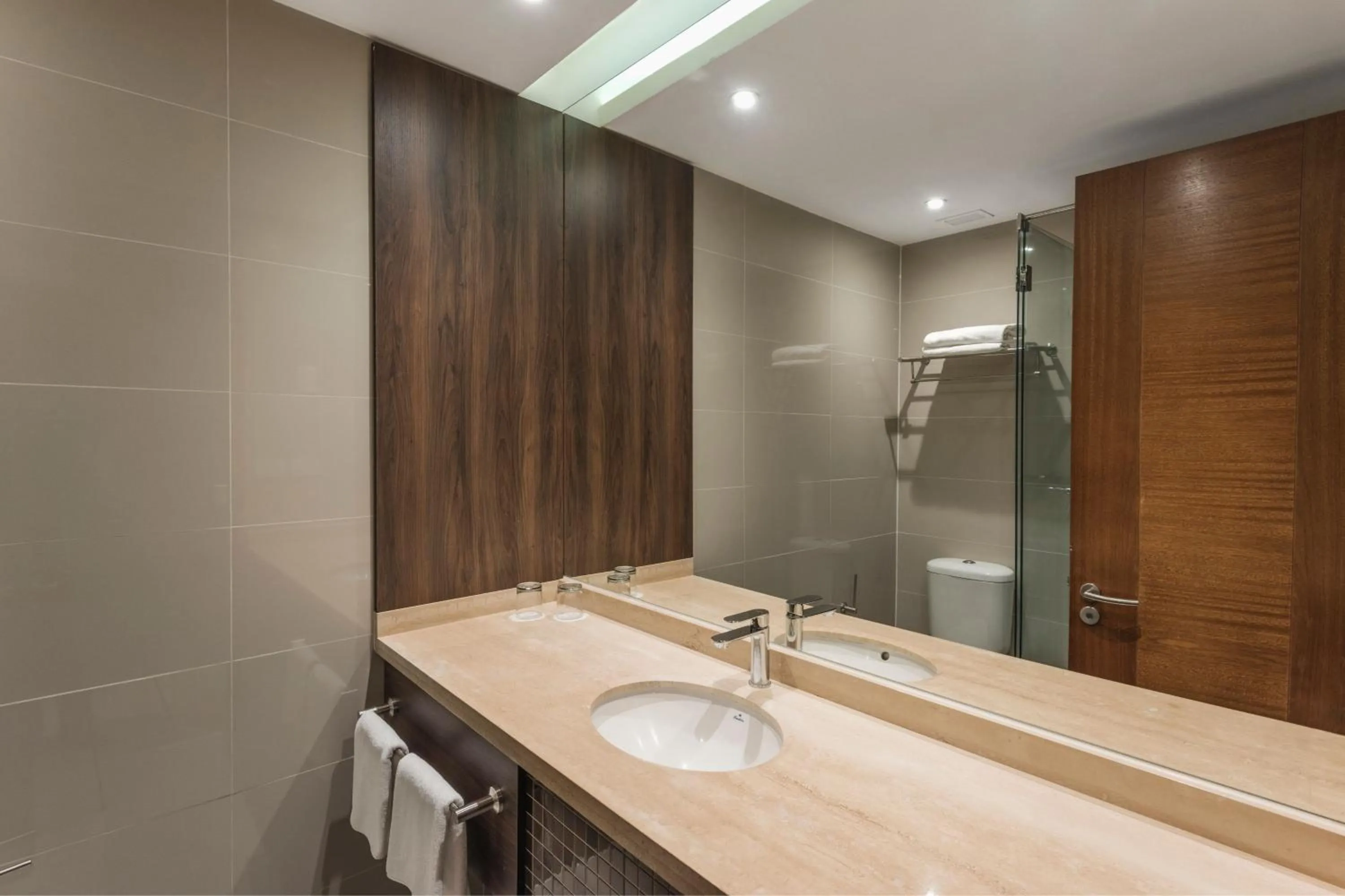 Bathroom in Courtyard by Marriott Puerto Montt