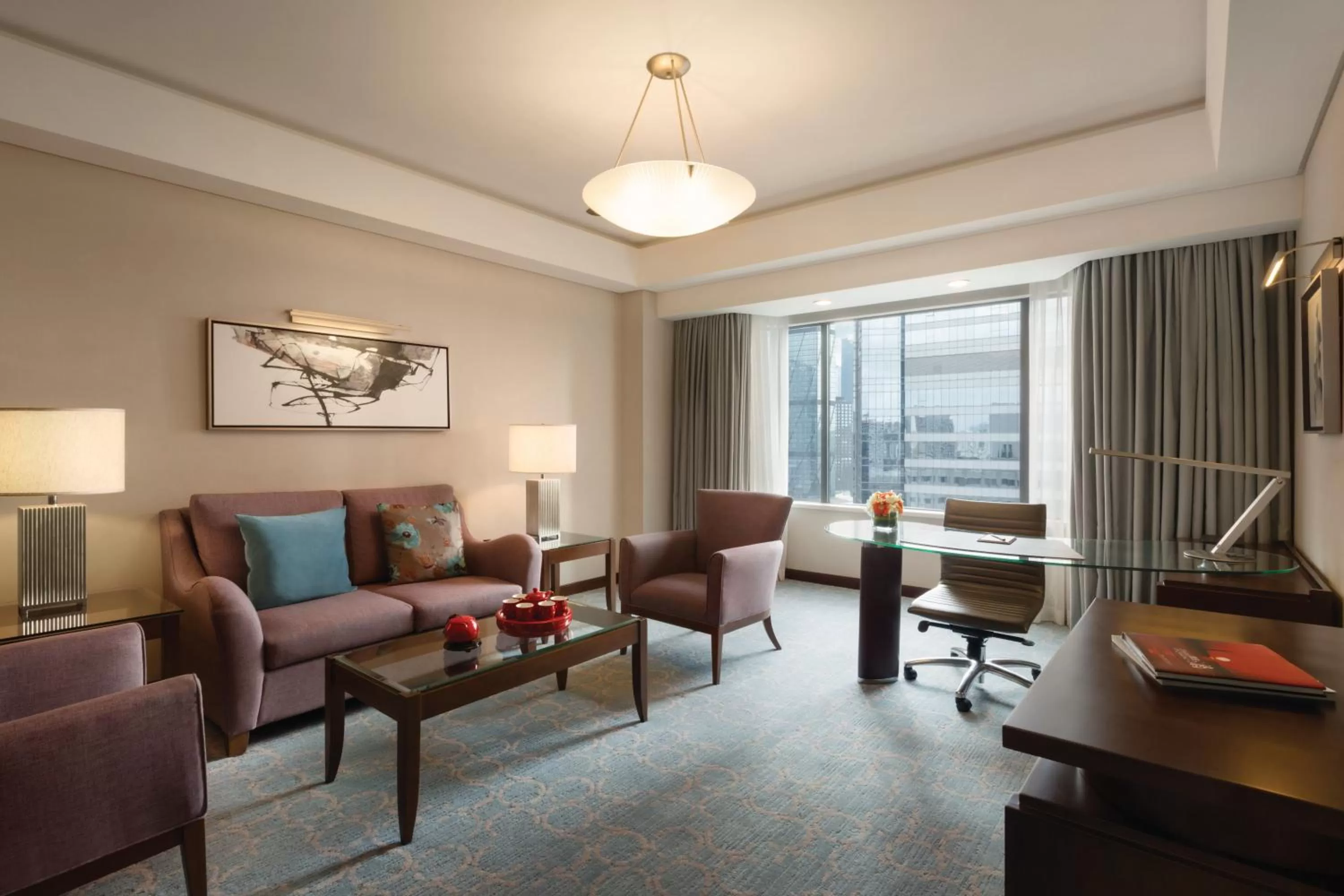 Bedroom in Shangri-La Qingdao - May Fourth Square