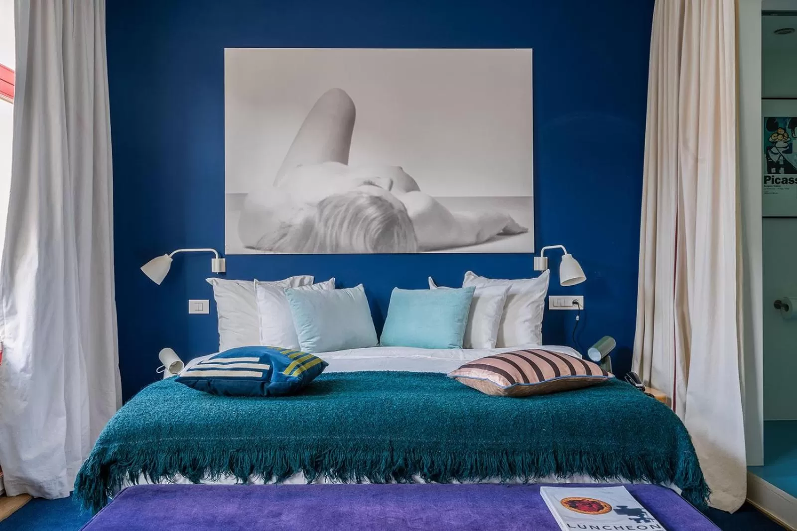 Bed in Smartflats - Pacific Brussels