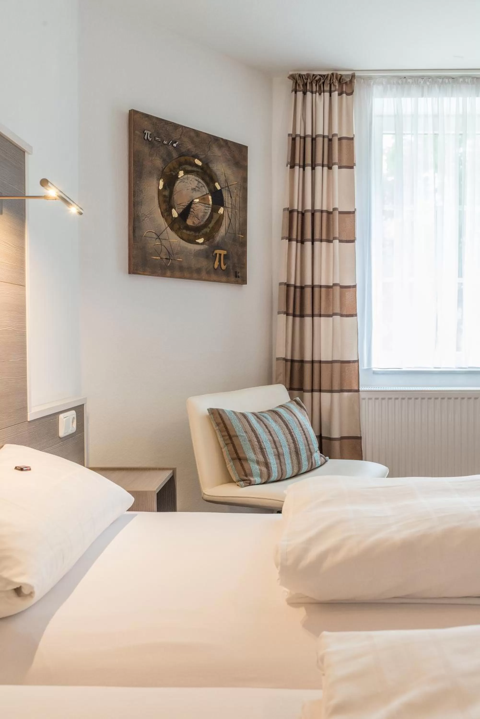 Decorative detail, Bed in Bei Meier`s zum weißen Roß