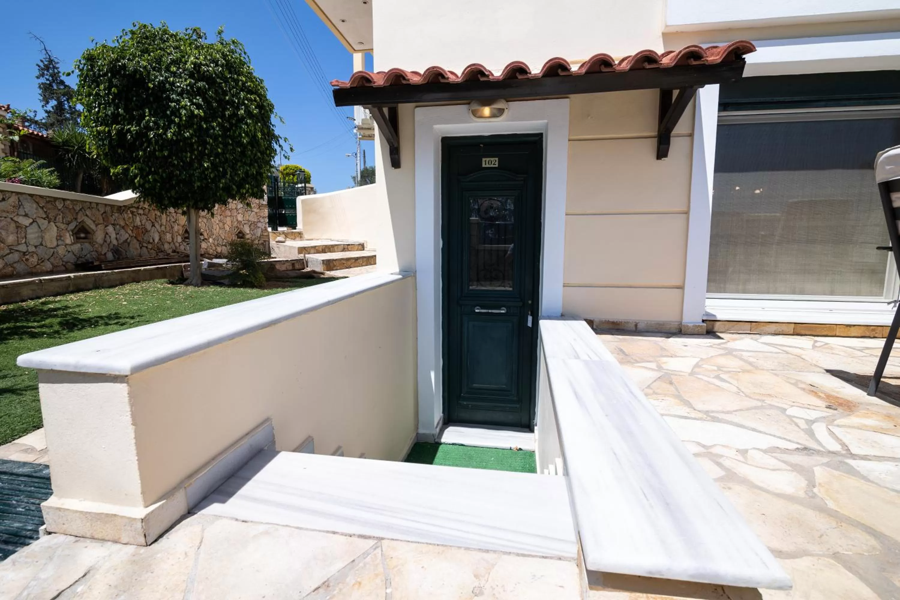 Votsalakia Hotel & Luxury Apartments