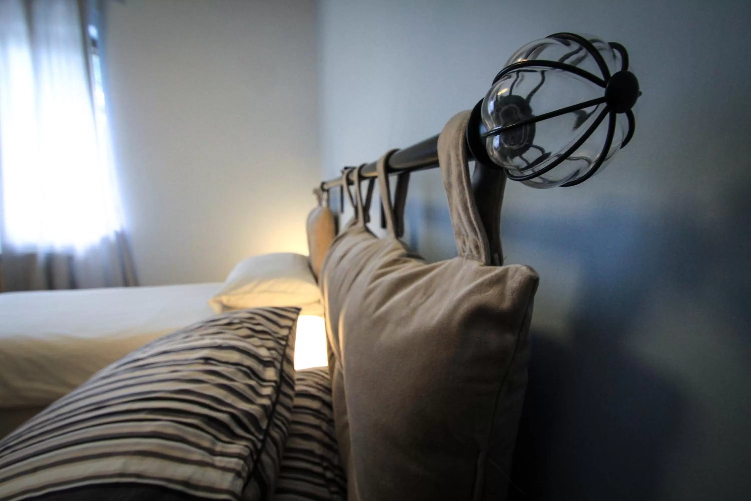 Photo of the whole room, Bed in AceroRosso B&B