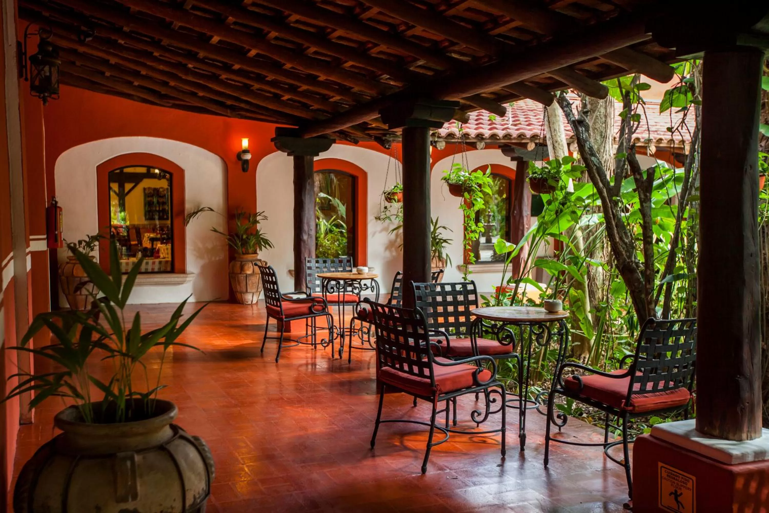 Lounge or bar in Occidental Cozumel - All Inclusive