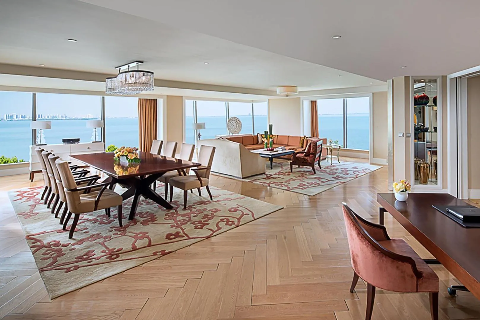 Property building in Fairmont Yangcheng Lake