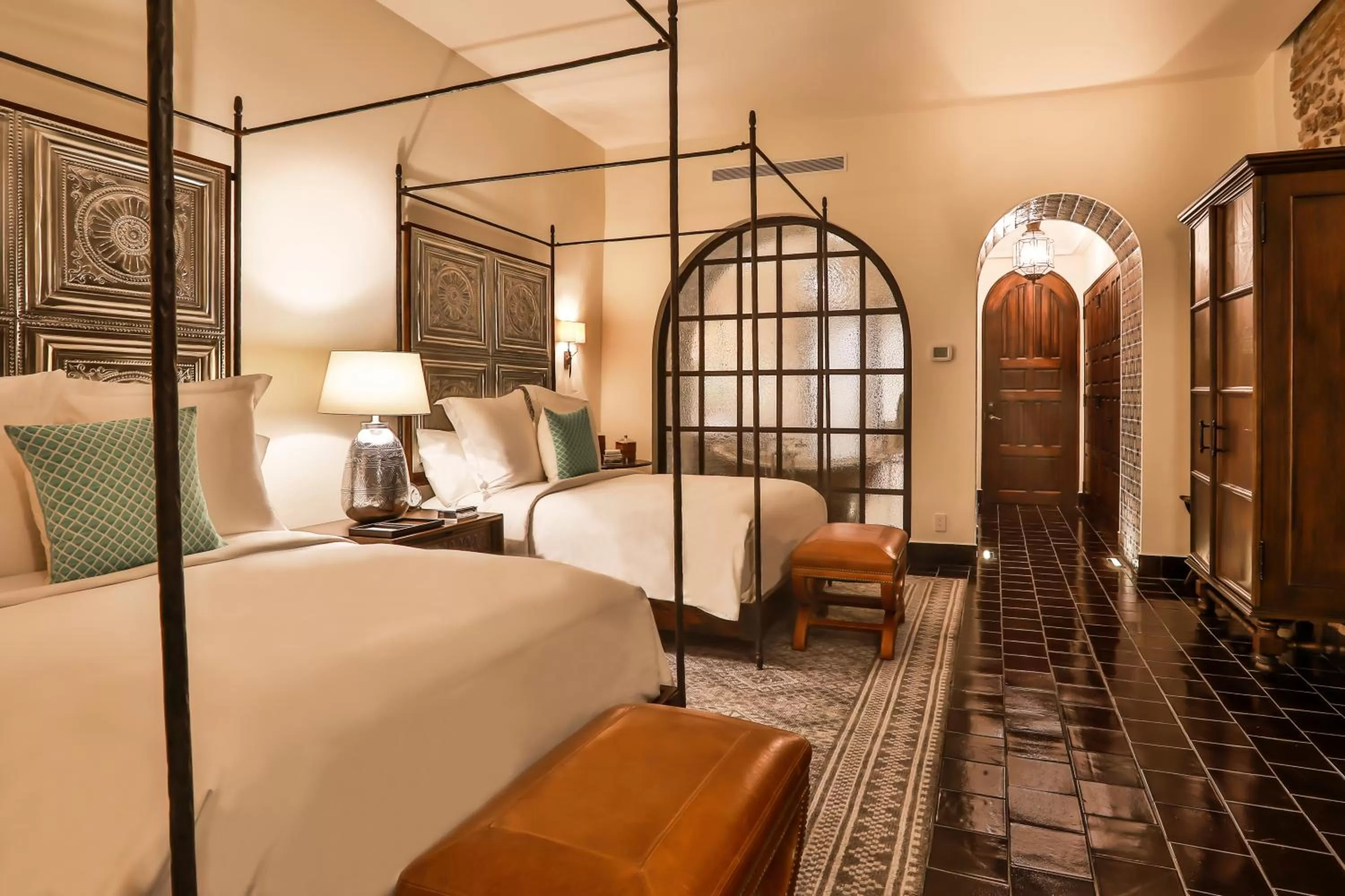 Photo of the whole room, Bed in Banyan Tree Puebla