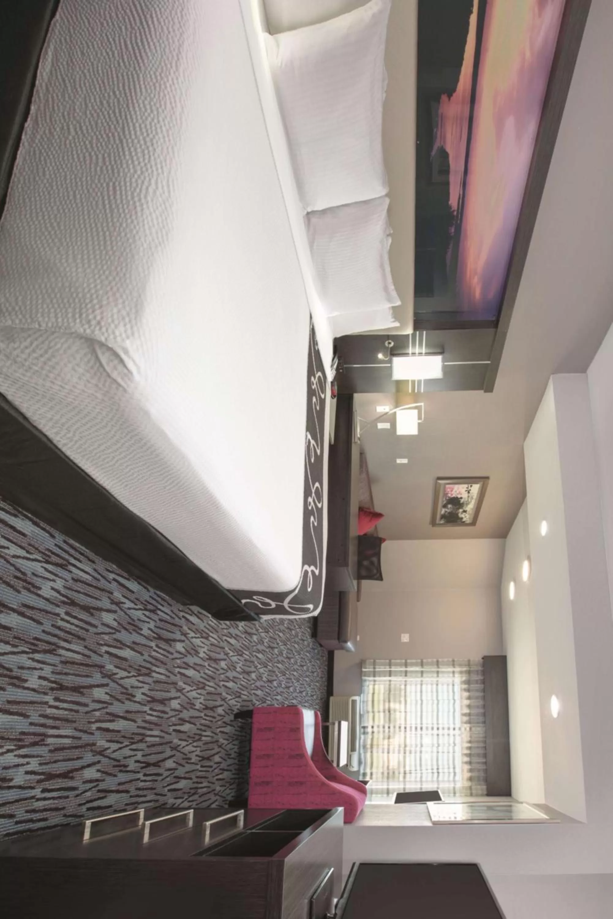 Photo of the whole room, Bed in La Quinta by Wyndham Amarillo Airport