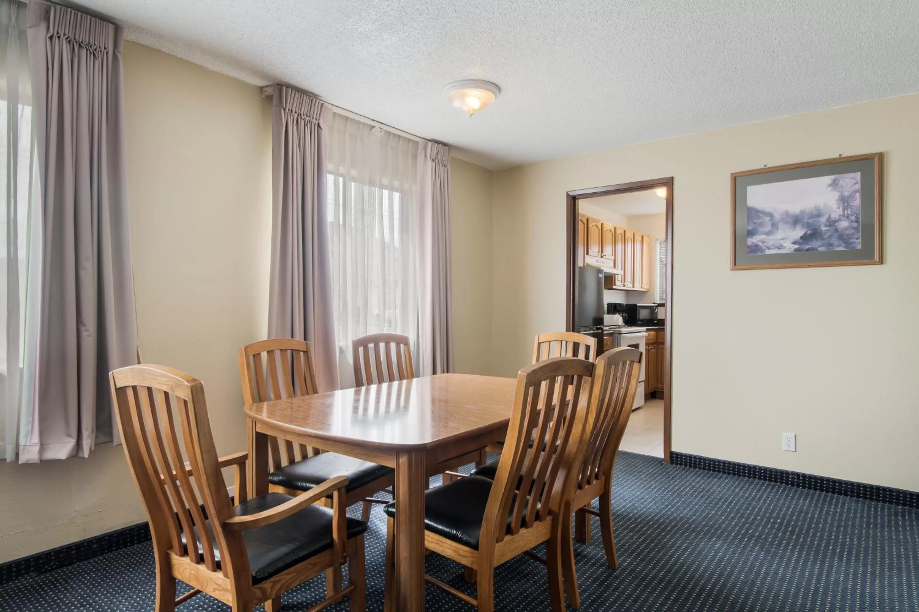 Econo Lodge Inn & Suites Hoquiam