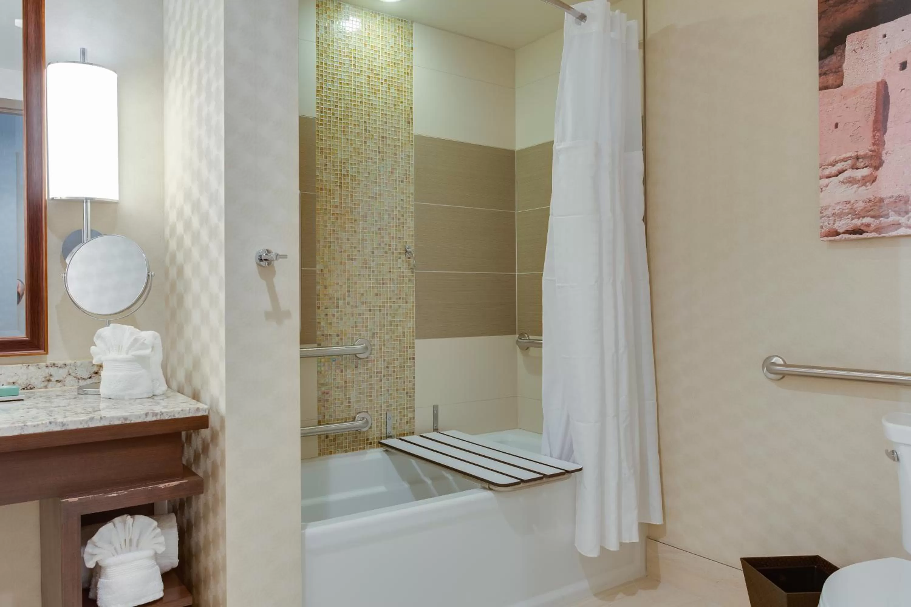 Bathroom in Cliff Castle Casino Hotel