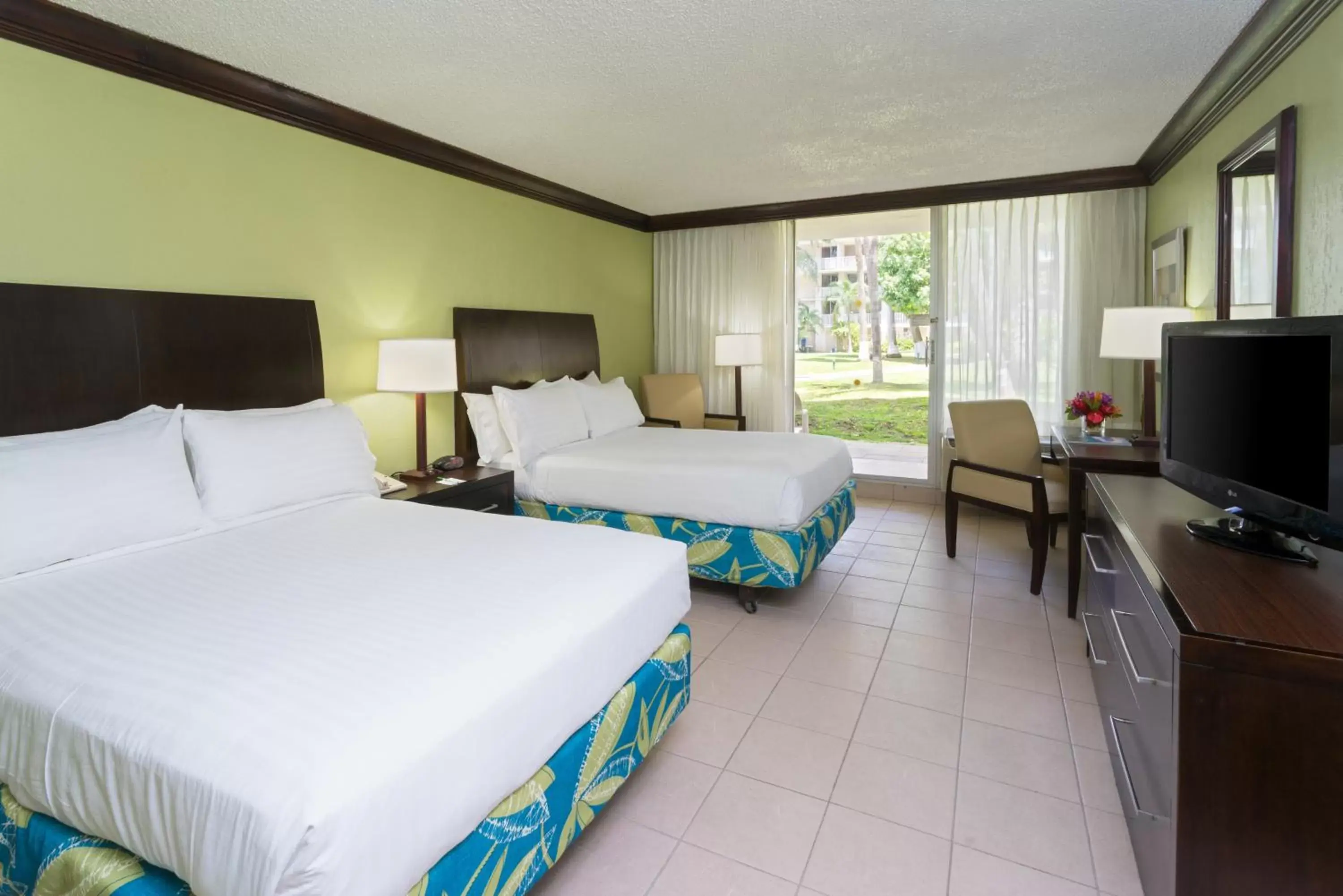 Double Room with Two Double Beds - Ocean View in Holiday Inn Resort Montego Bay All Inclusive, an IHG Hotel Double Room with Two Double Beds - Ocean View in Holiday Inn Resort Montego Bay All Inclusive, an IHG Hotel