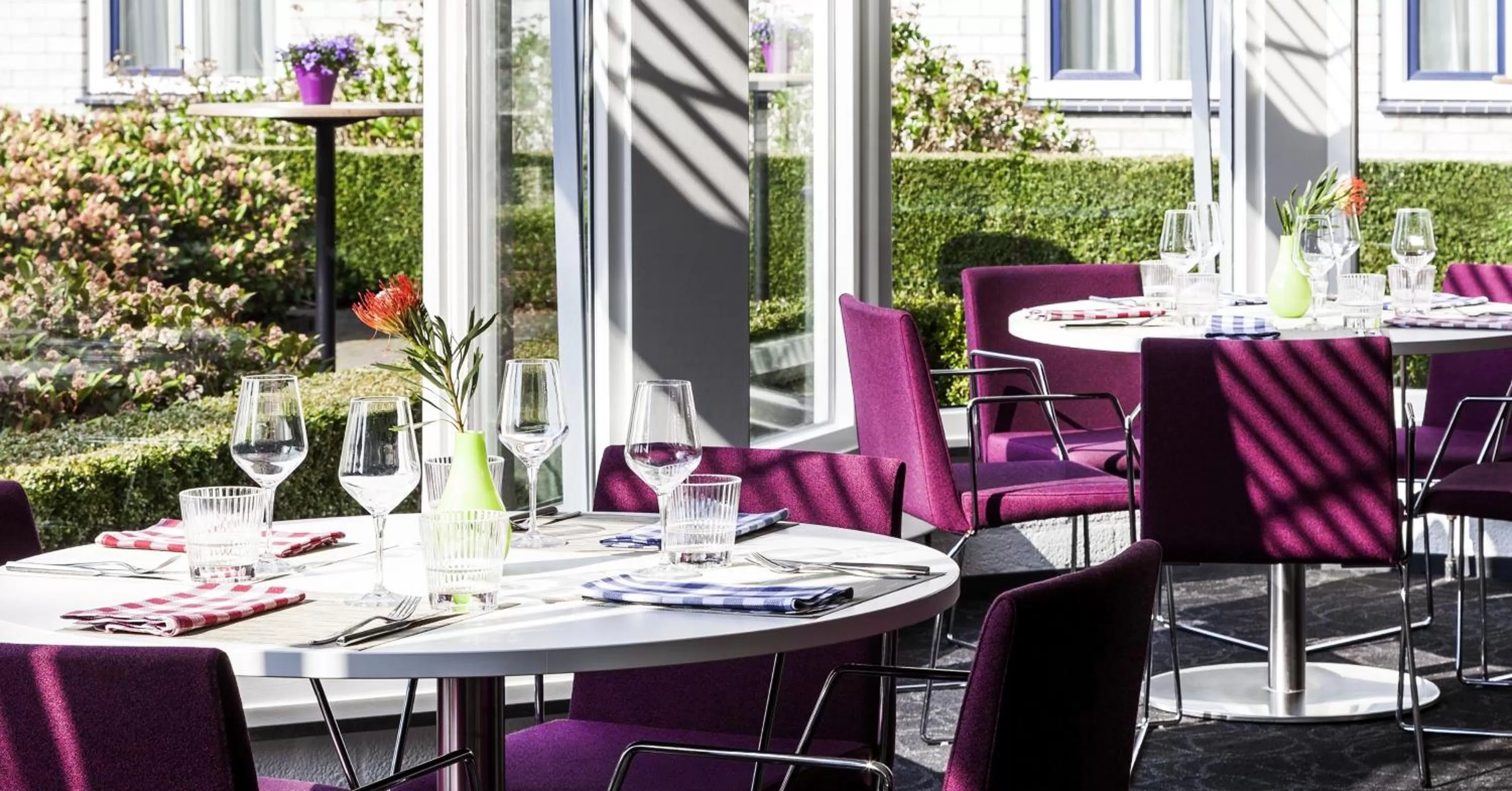 Restaurant/places to eat in Novotel Breda