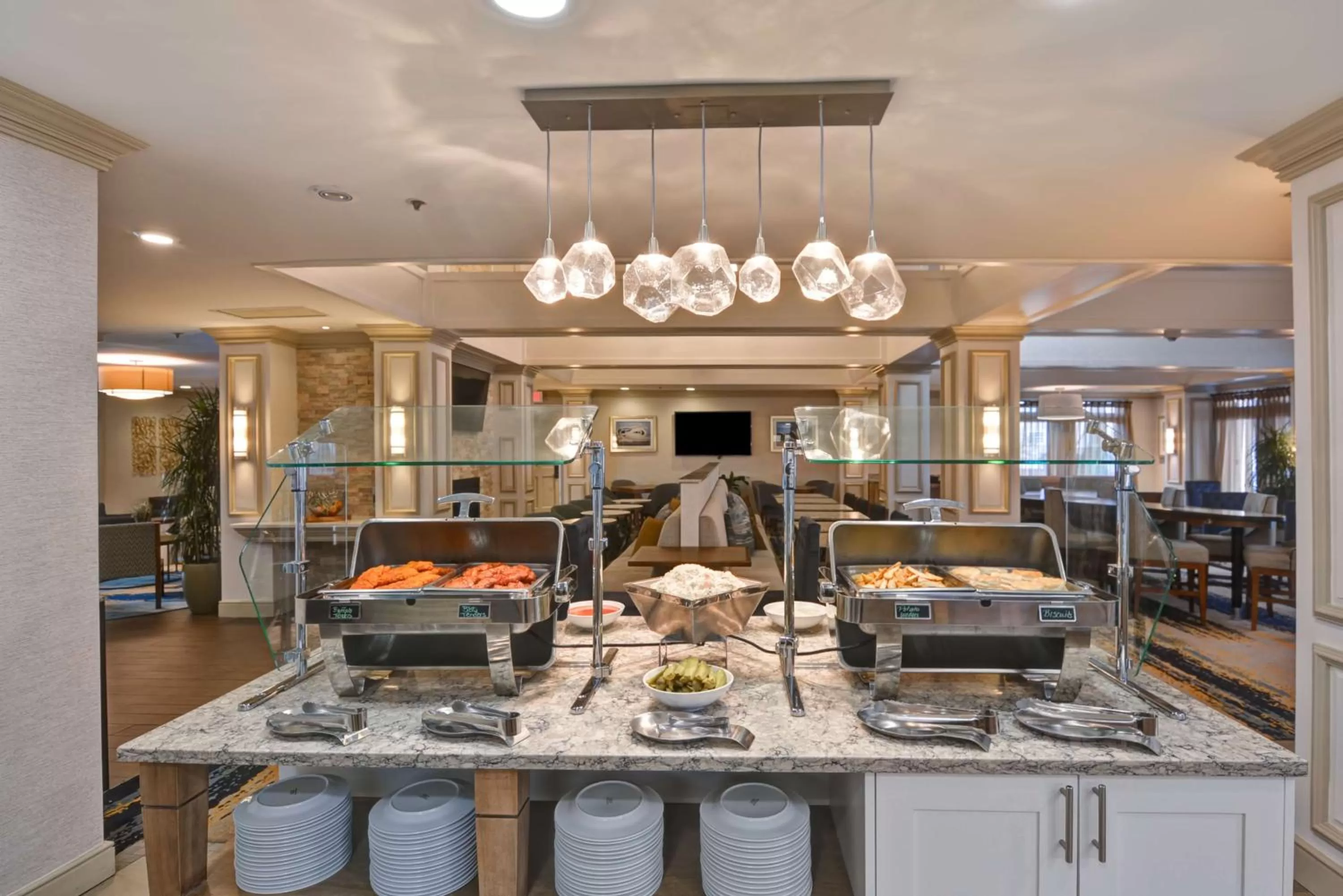 Breakfast in Homewood Suites by Hilton Windsor Locks Hartford