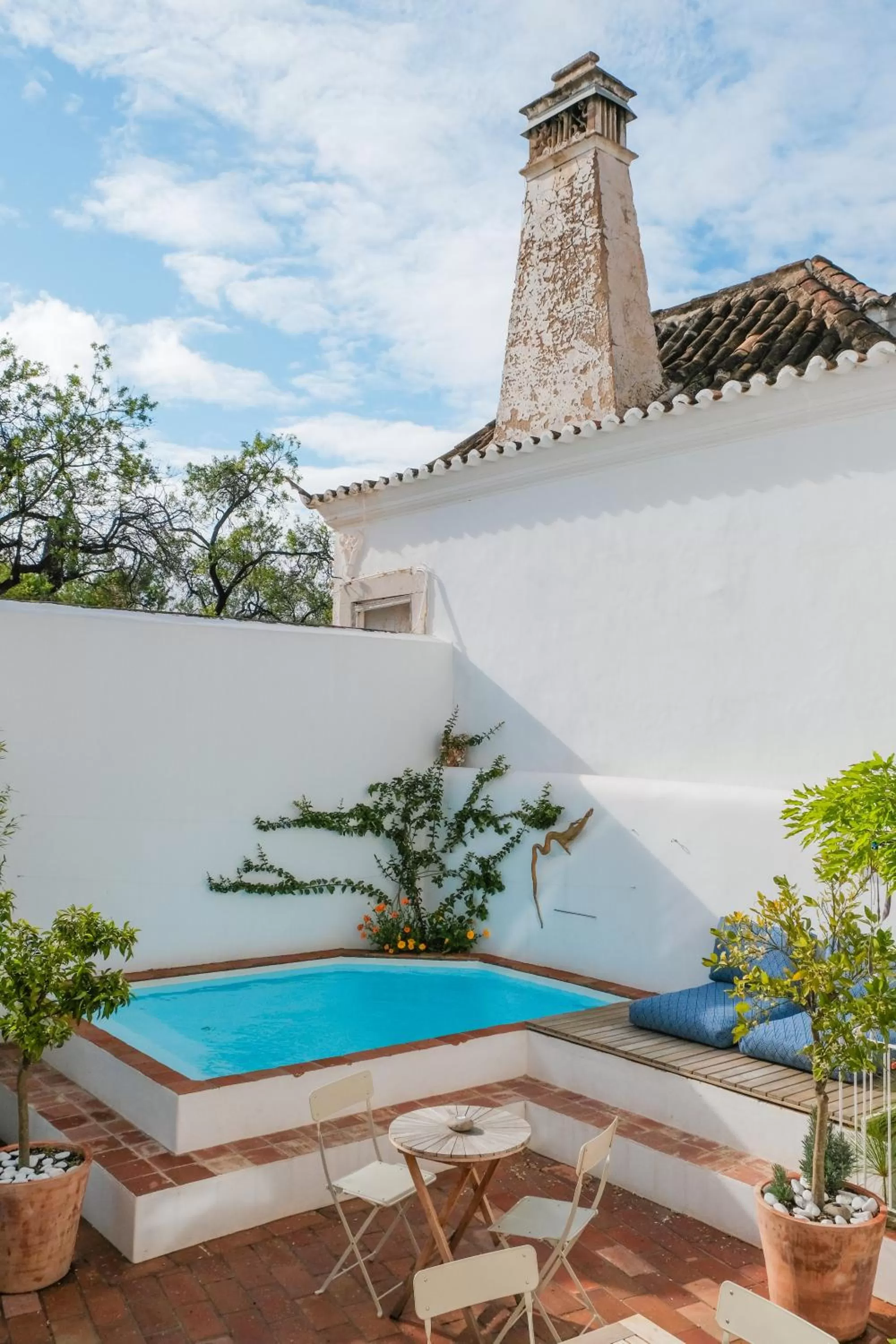 Patio, Swimming Pool in São Paulo Boutique Hotel - SPBH