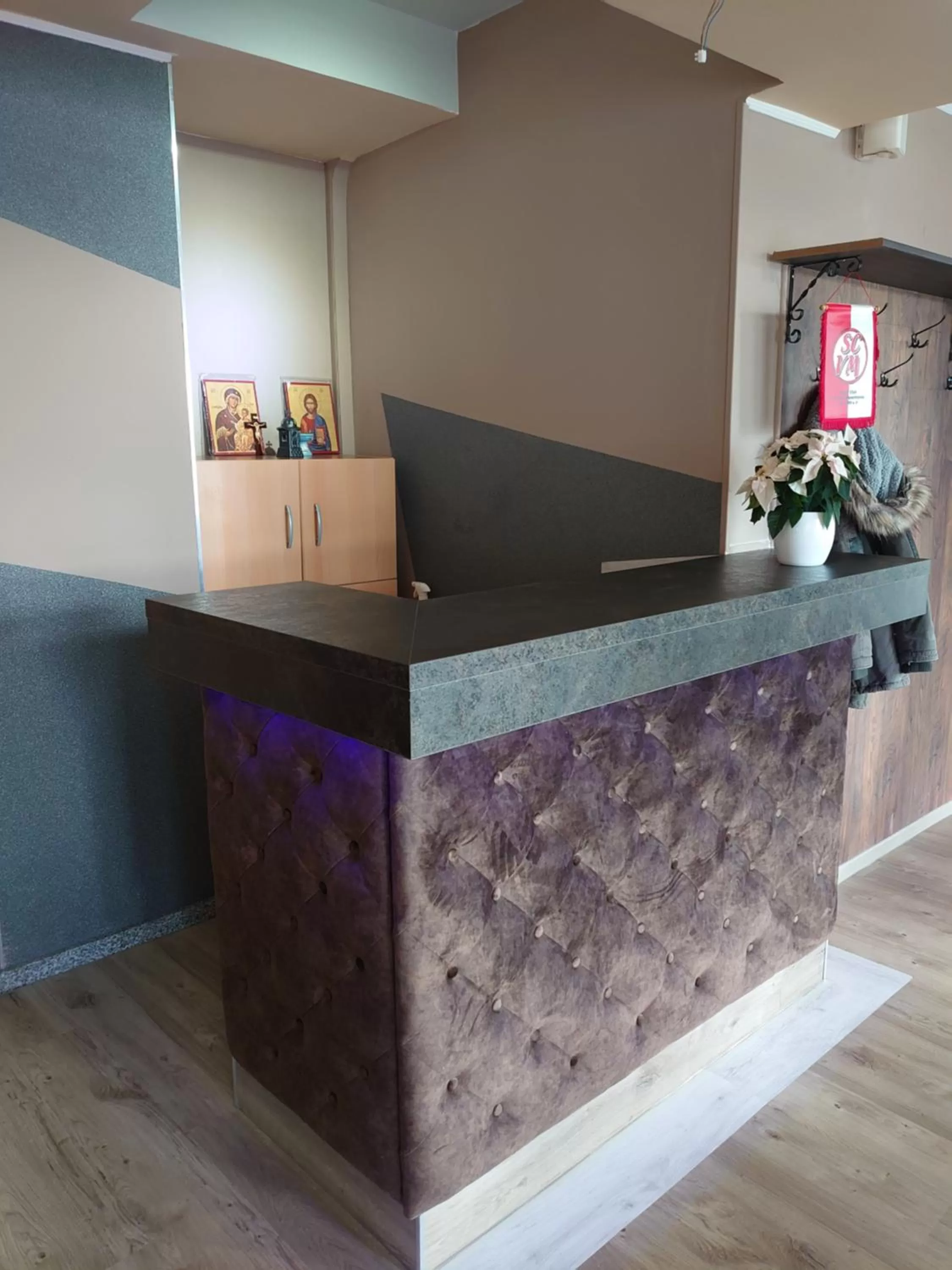 Lobby or reception in Achilleon III