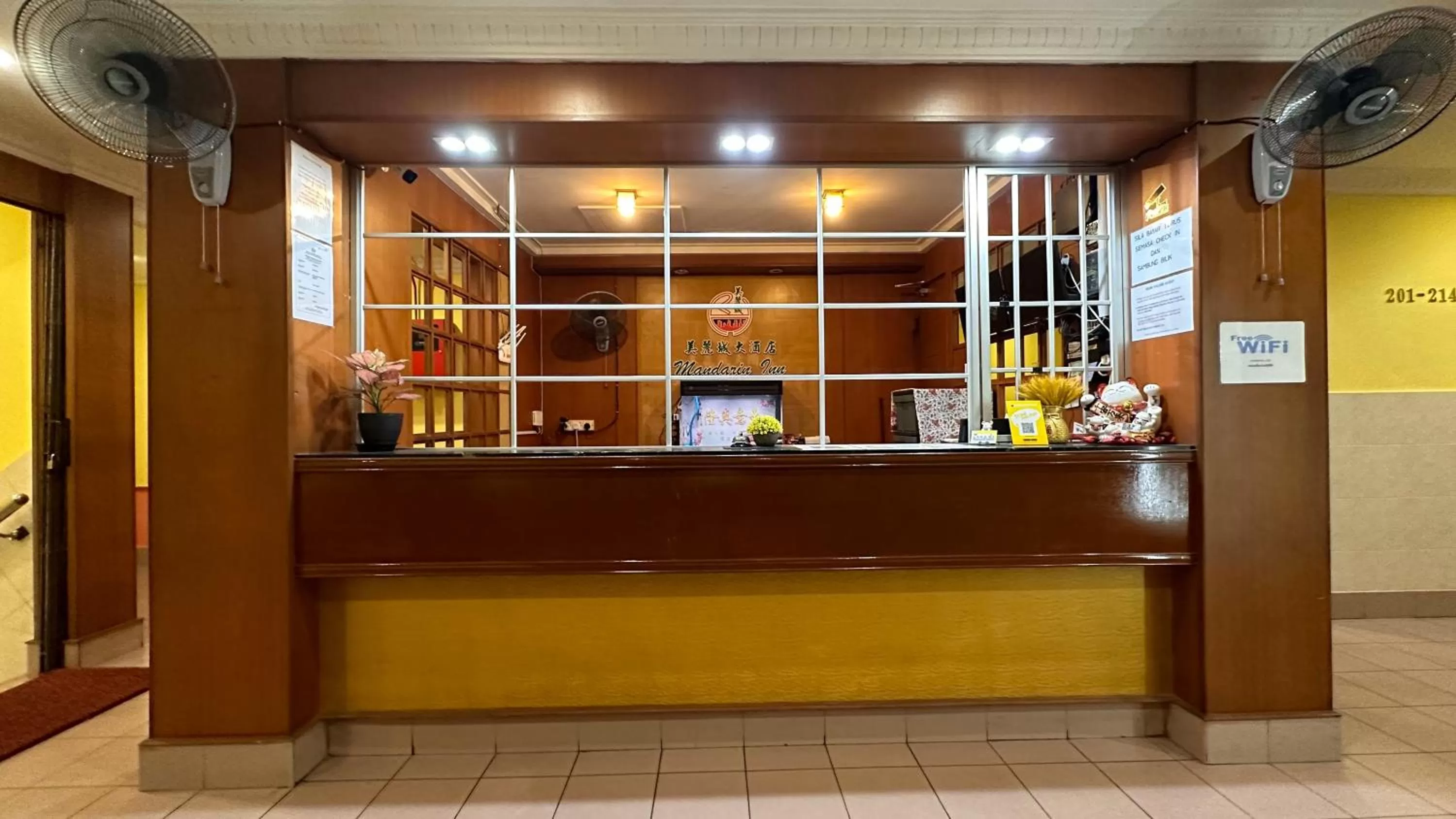 Lobby or reception, Lobby/Reception in Mandarin Inn by Glex