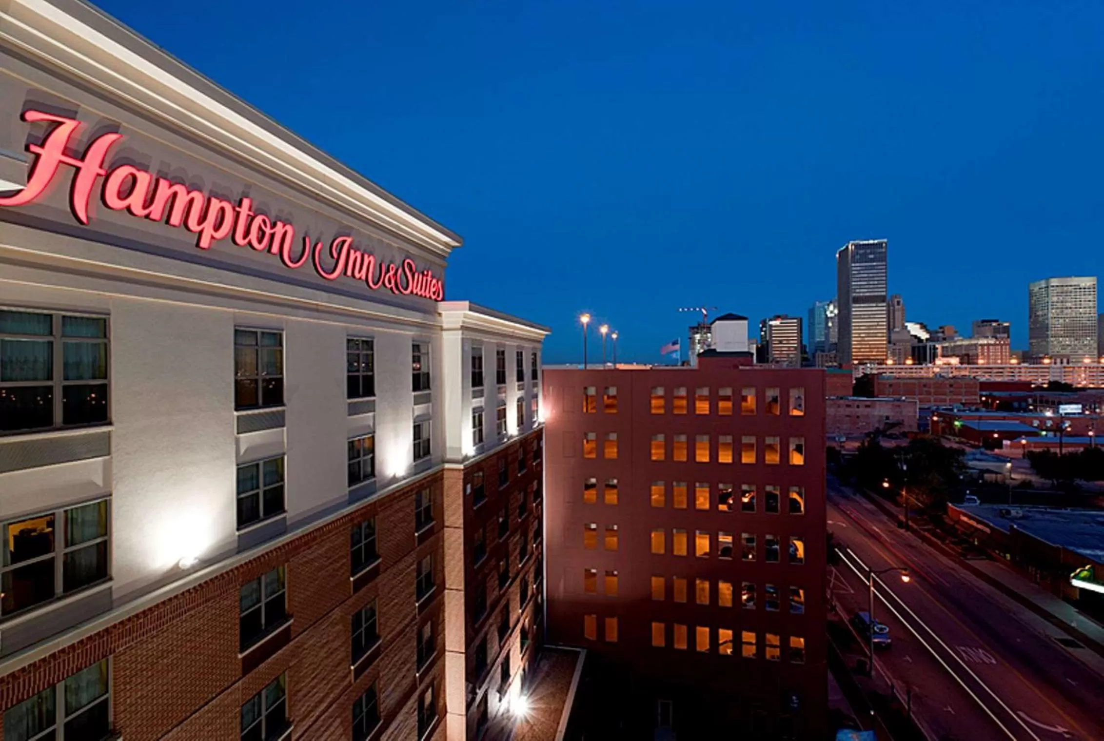 Property building in Hampton Inn & Suites Oklahoma City-Bricktown