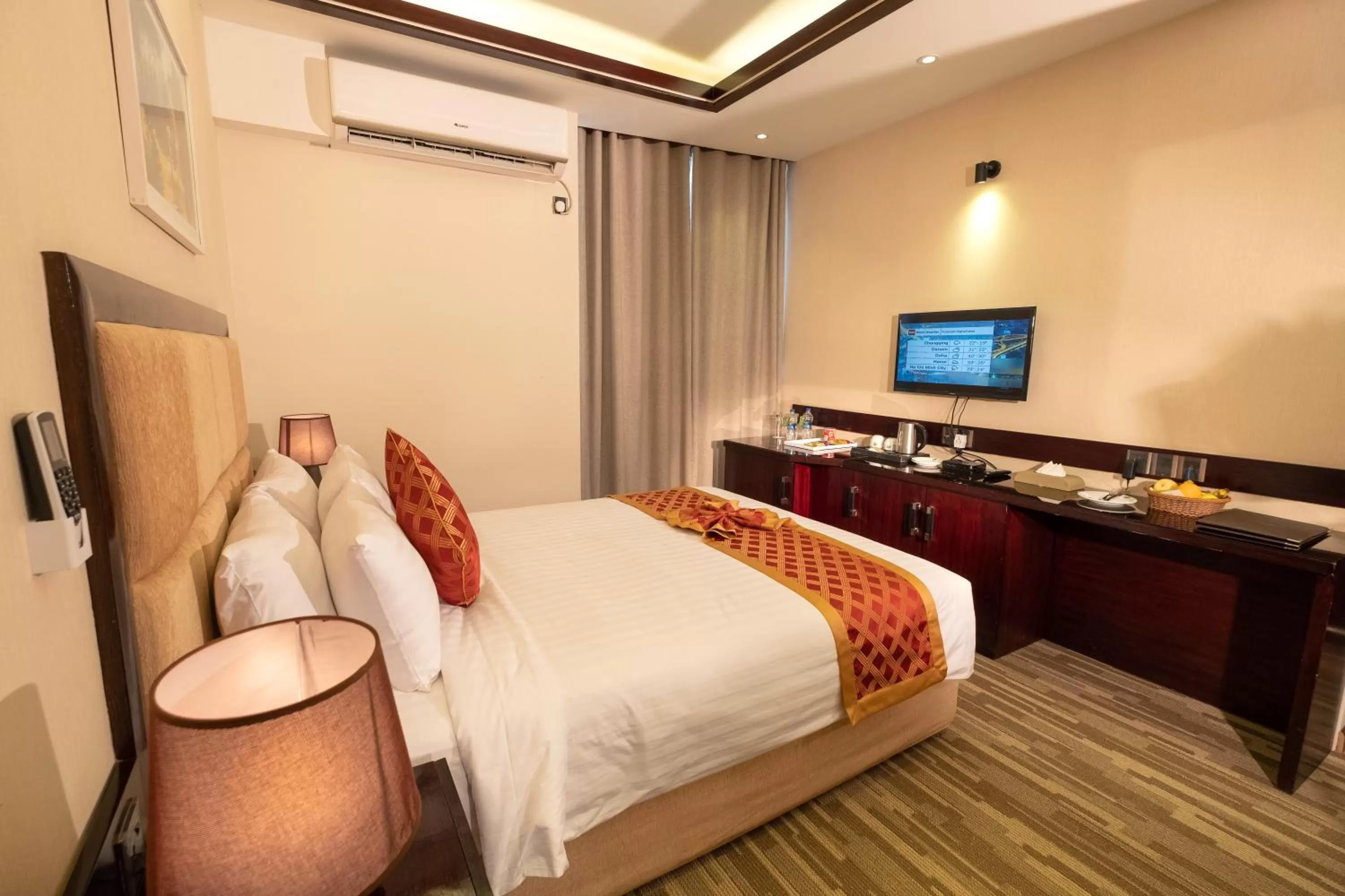 Bedroom, Bed in After Hours Residence