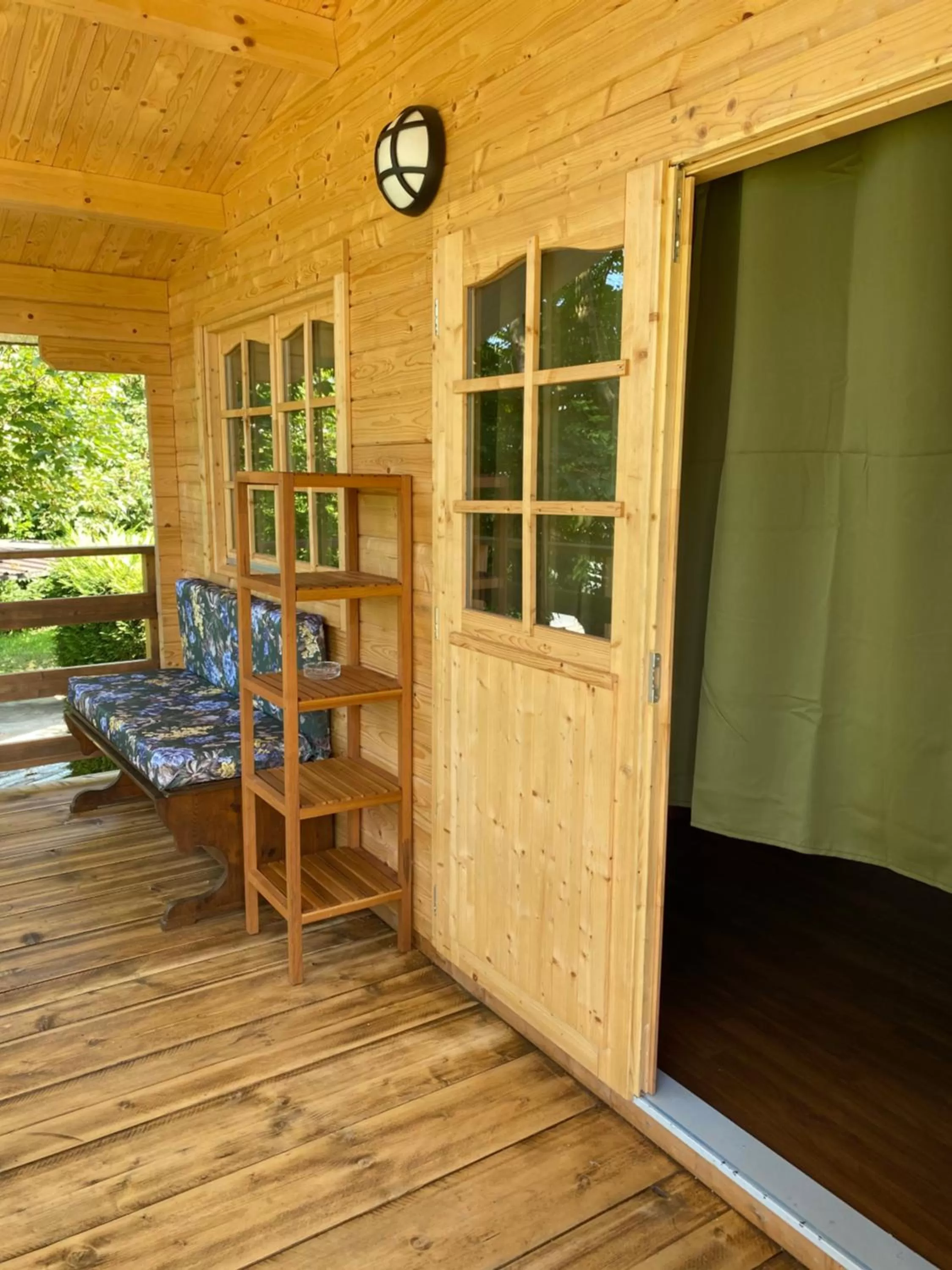 Albavillage Rooms & Camping