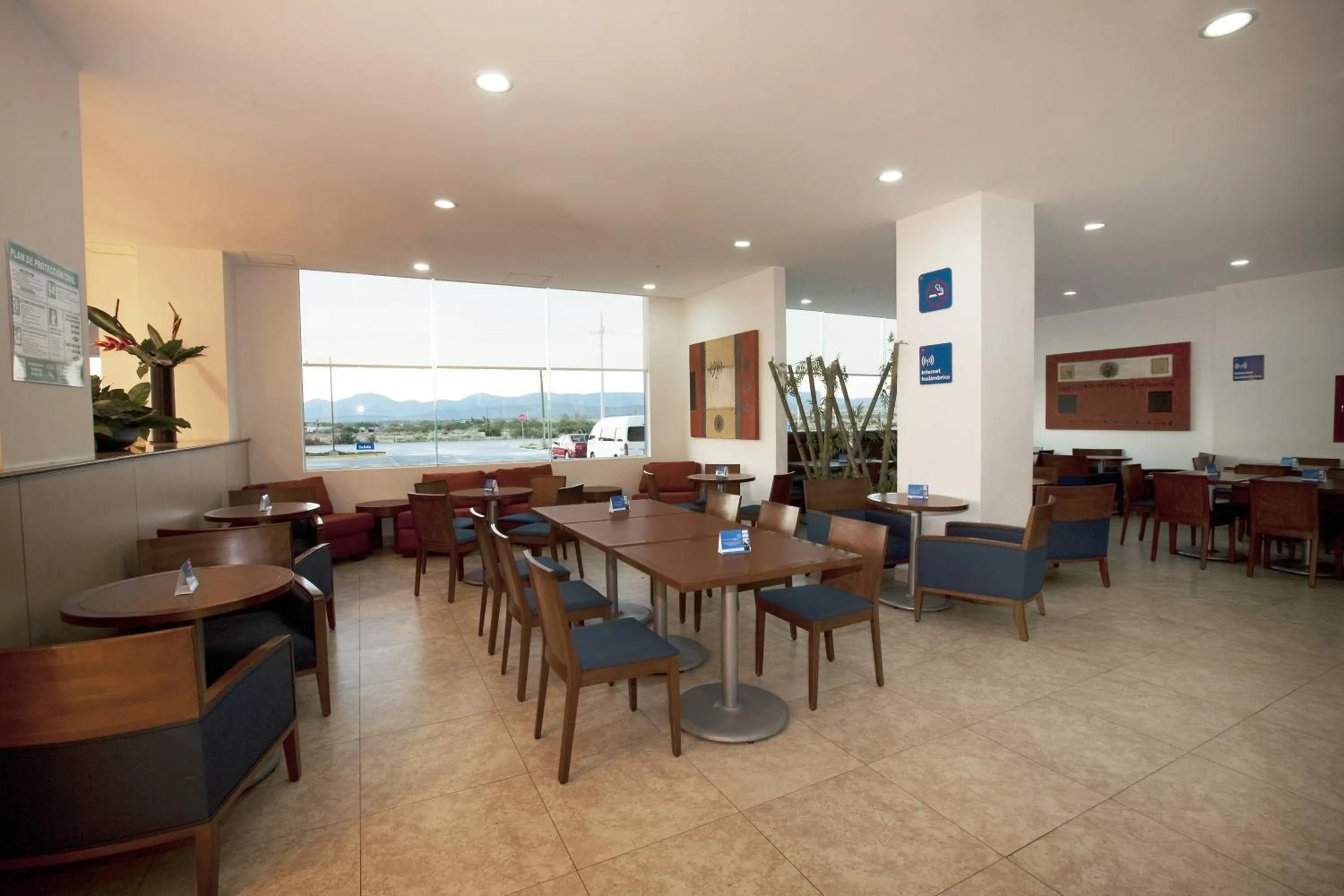 Restaurant/places to eat in One Saltillo Derramadero