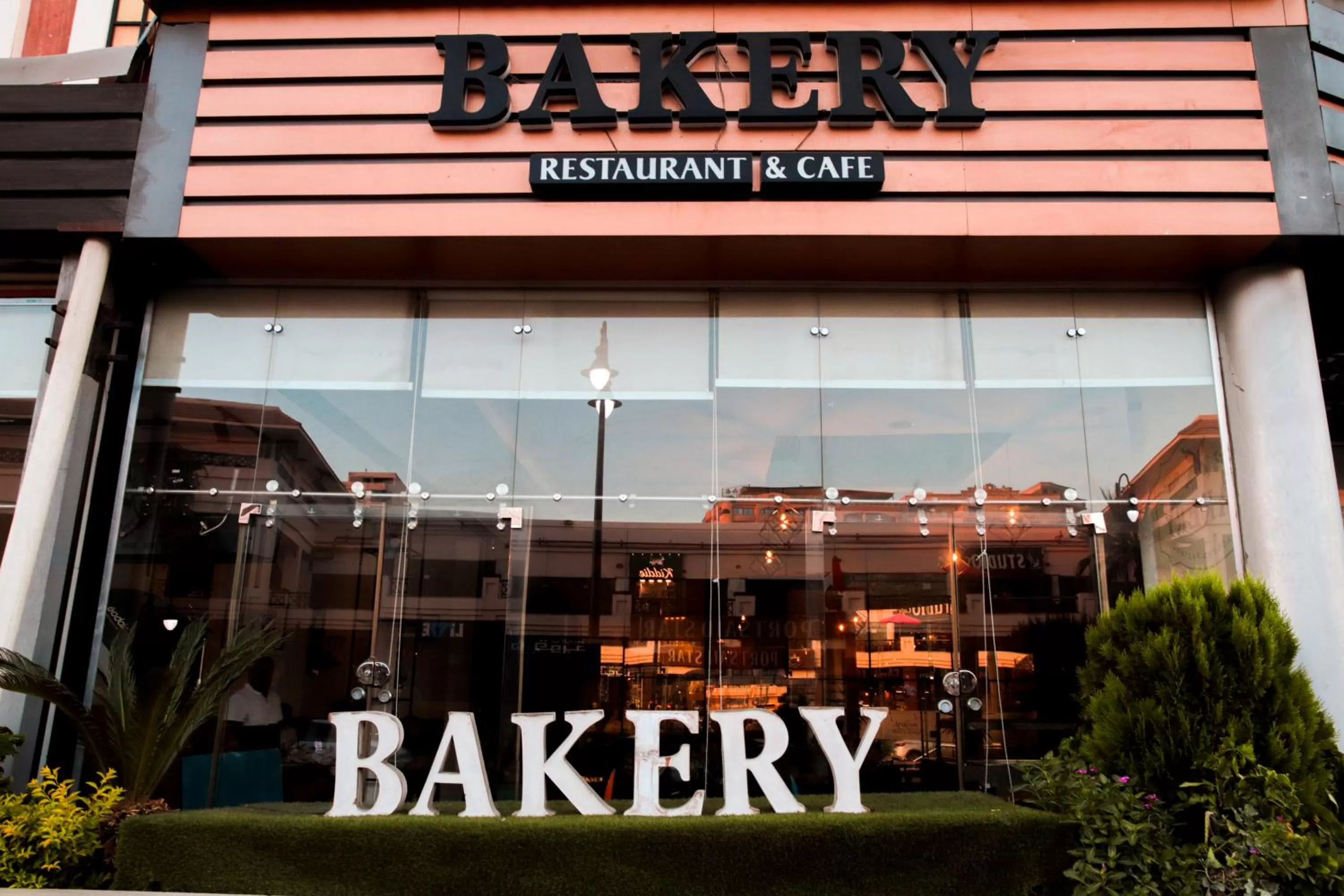 Property building in Aracan Portsaid