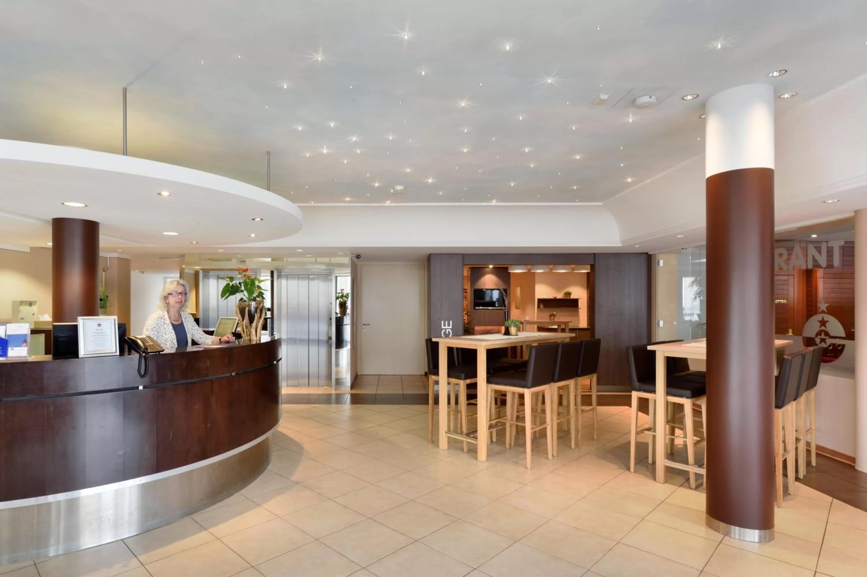 Lobby or reception in City Hotel Biel Bienne Free Parking