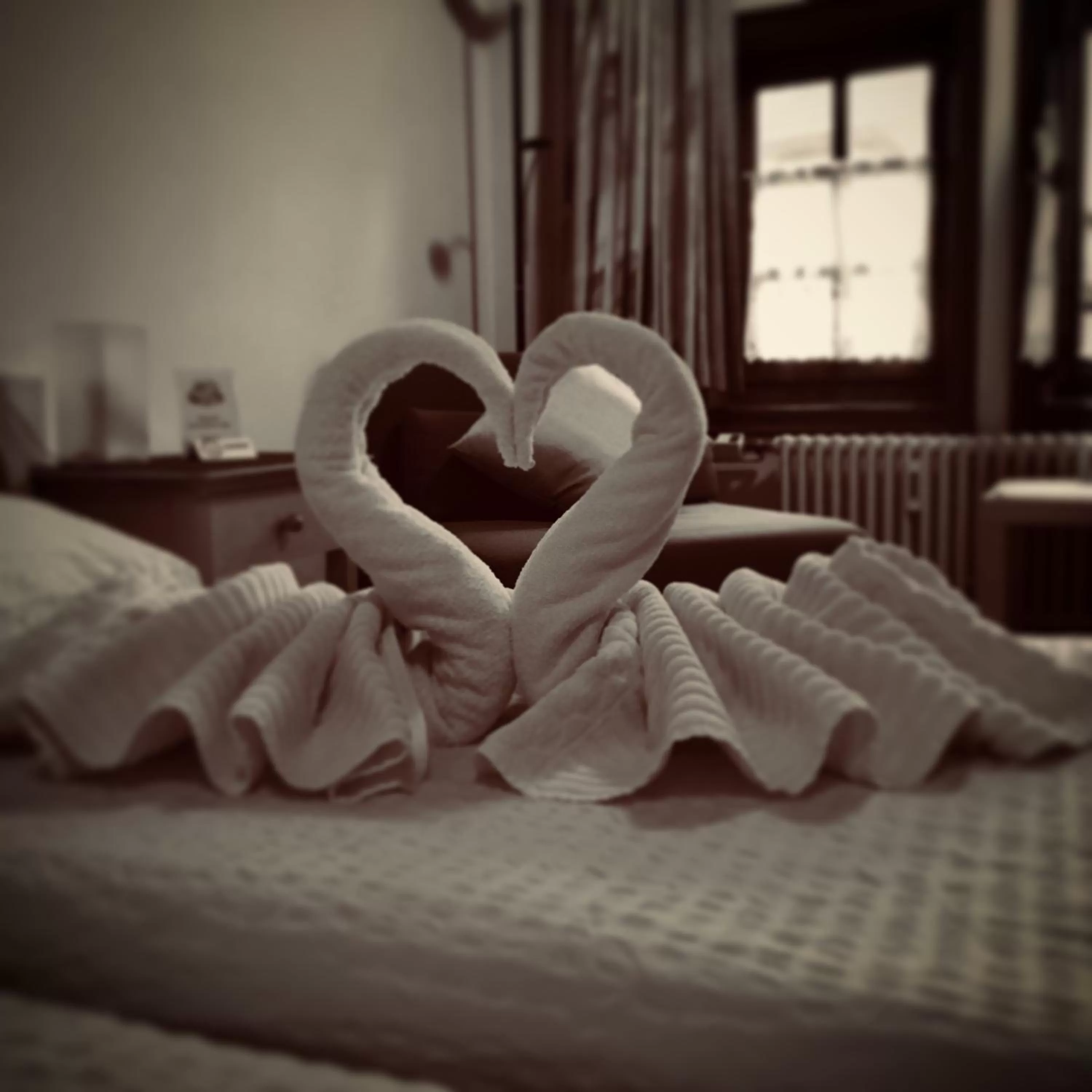 Bed in Hotel im Hochzeitshaus