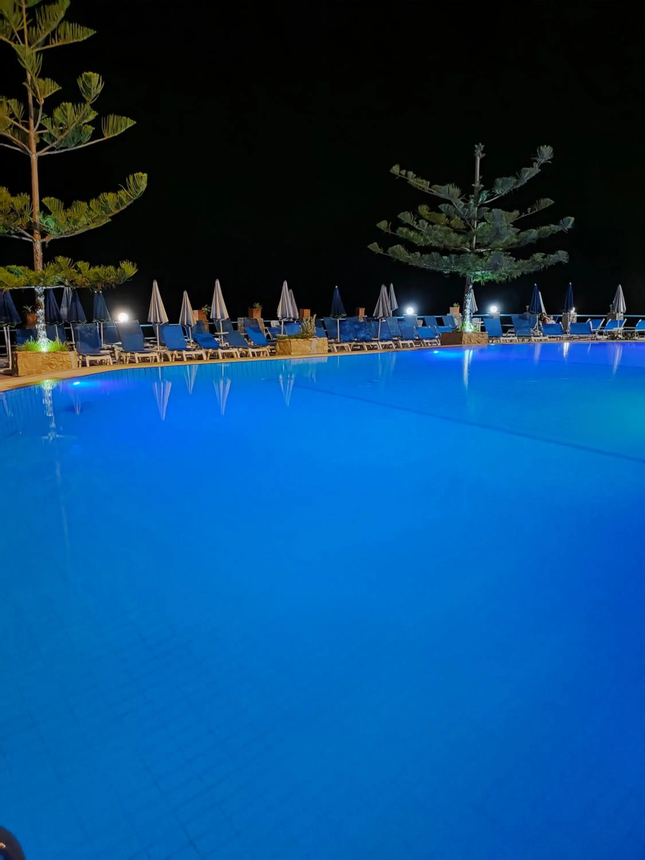 Night in Hotel La Playa Blanca