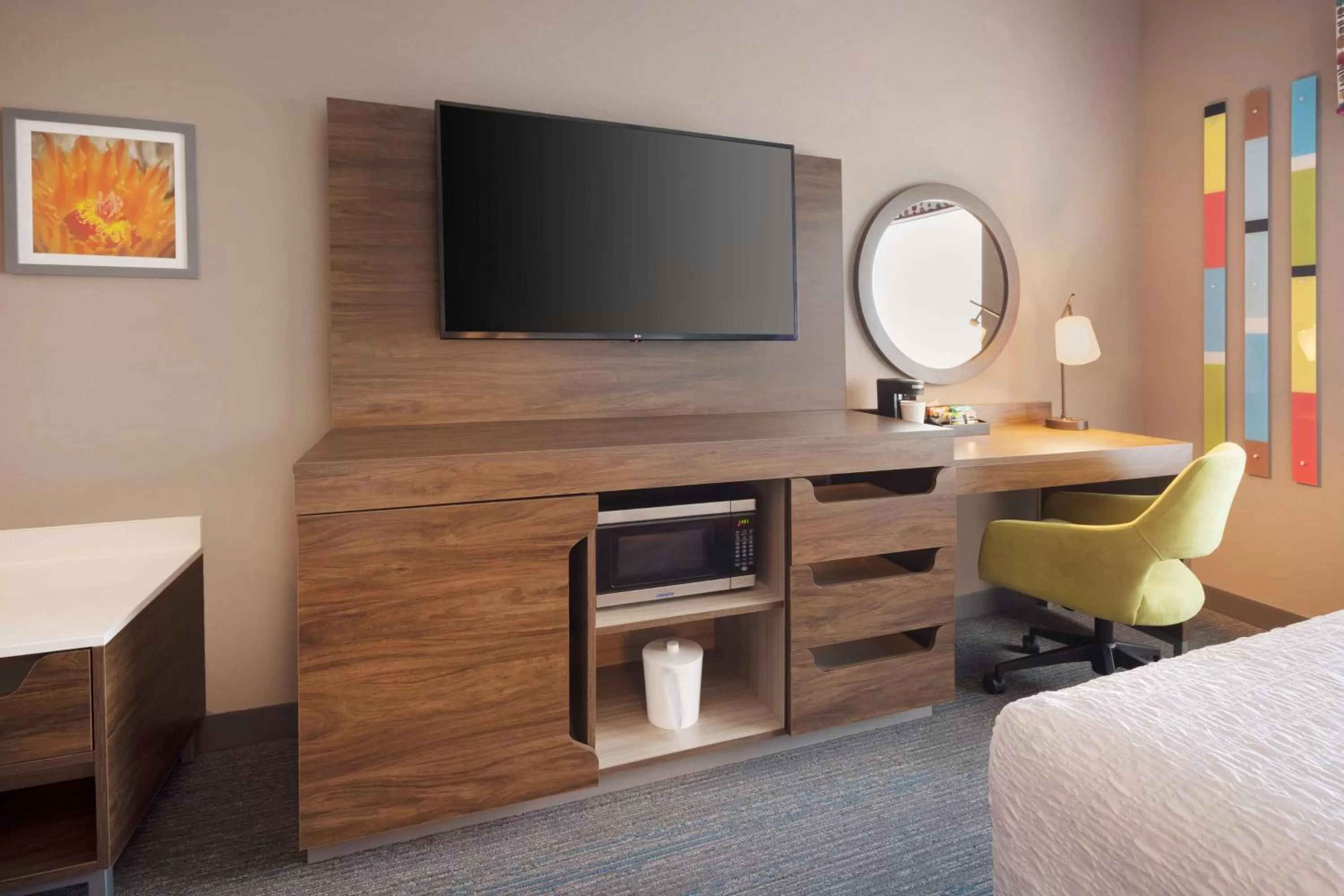 Queen Room with Two Queen Beds - Mobility/Hearing Accessible - Non-Smoking in Hampton Inn Clovis, Nm