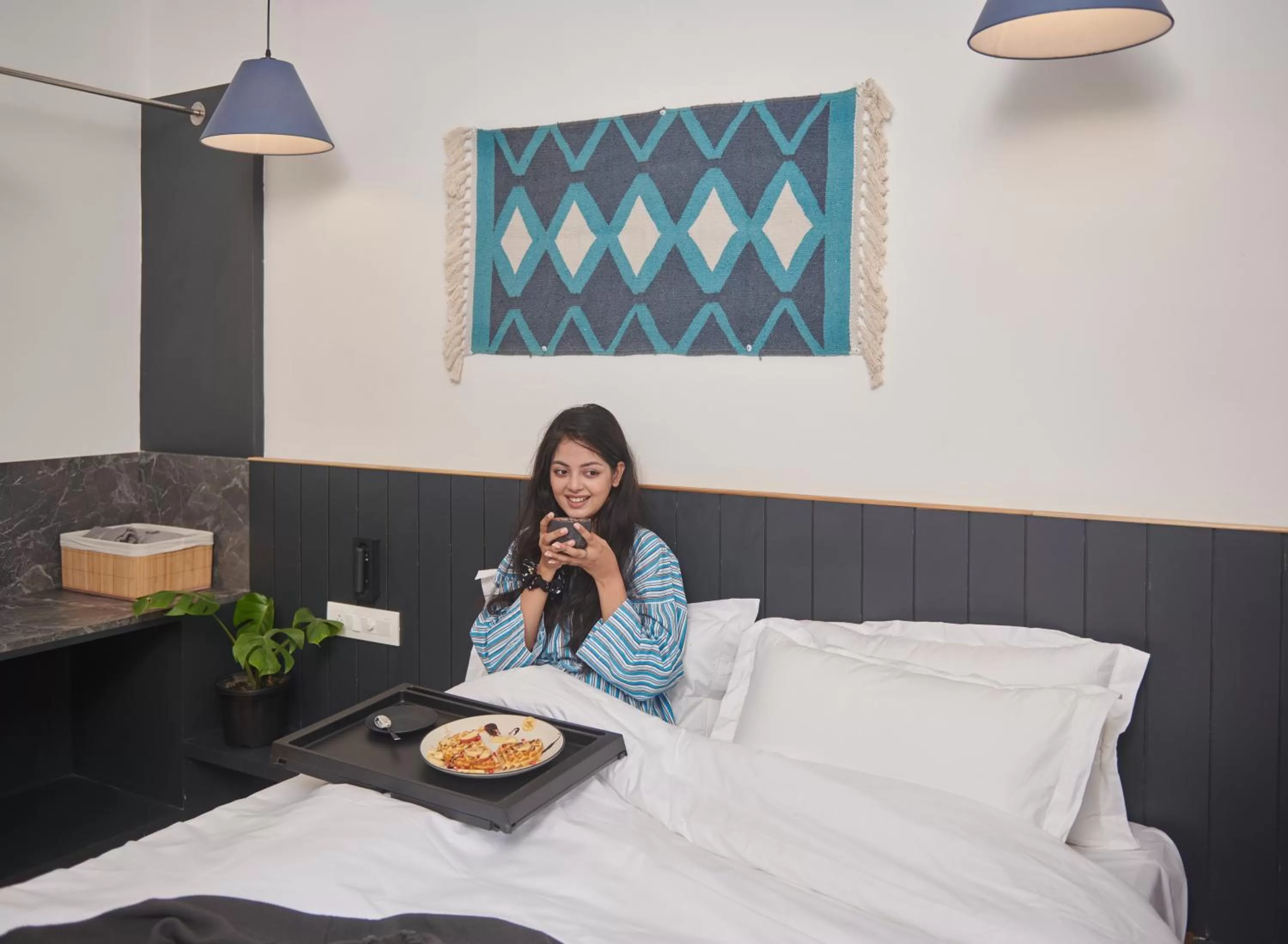 People, Bed in Poshtel VNS