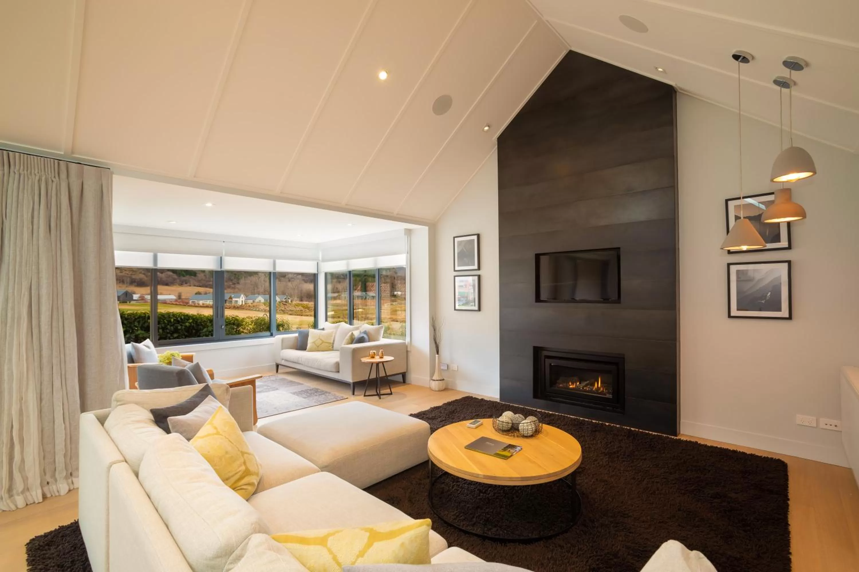 Bed in Millbrook Resort