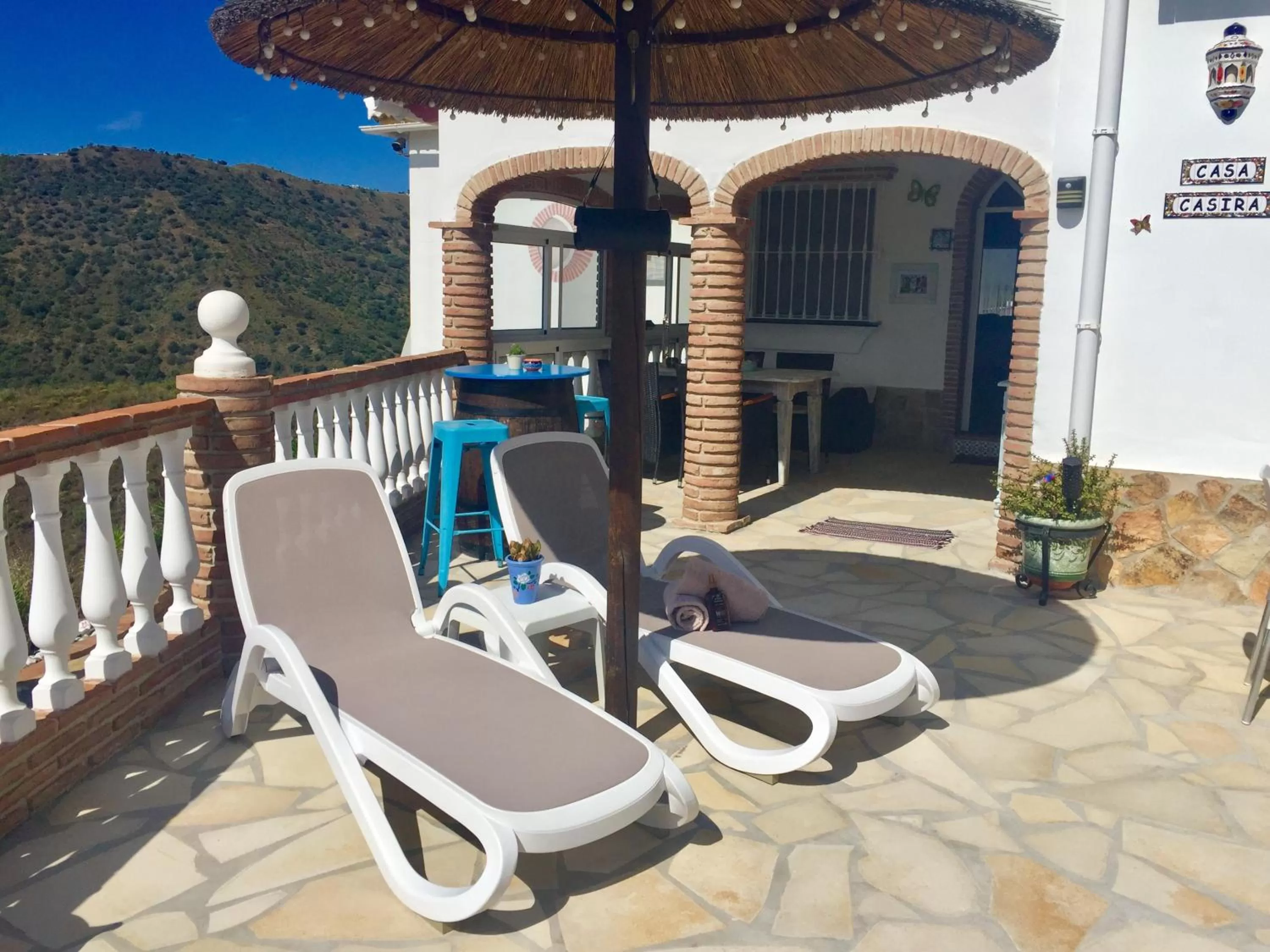 Casira, studios en kamers,Viñuela, Costa Del Sol