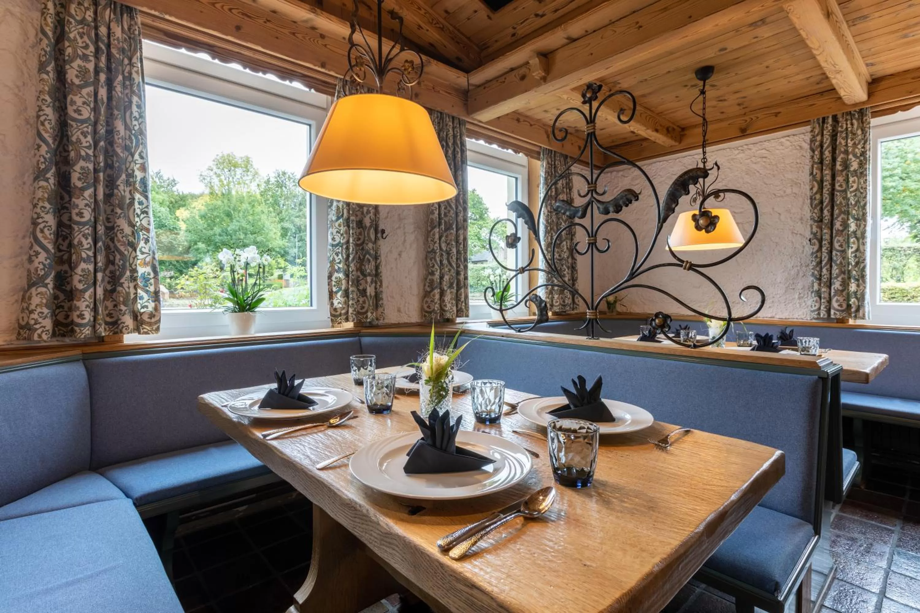 Restaurant/places to eat in Hotel Wittekindsquelle