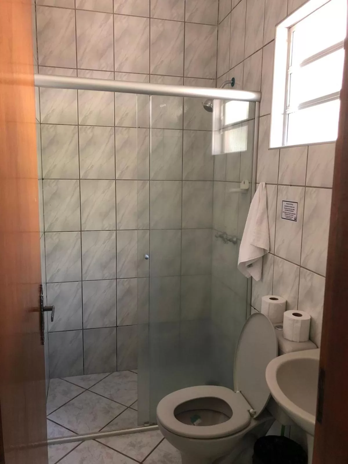 Economy Triple Room in Pousada Atibaia