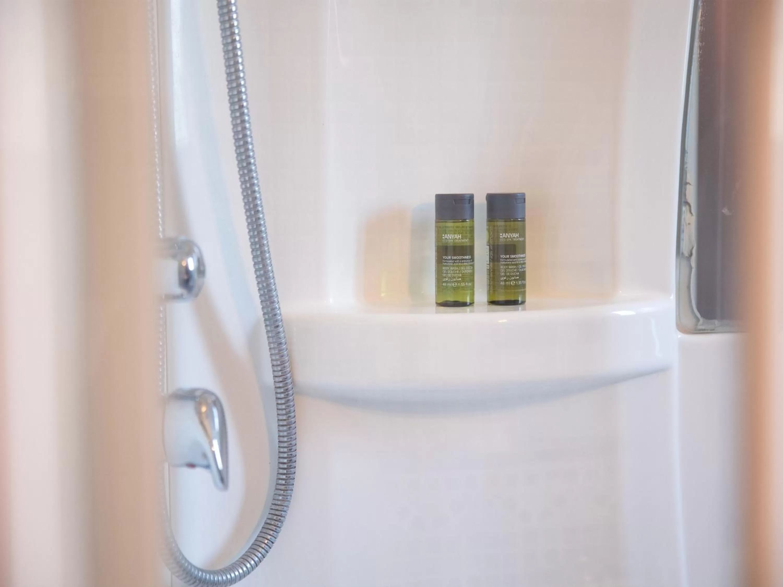 Shower in Salotto Borbonico