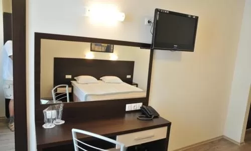 Bed in Hotel Burgas Free University