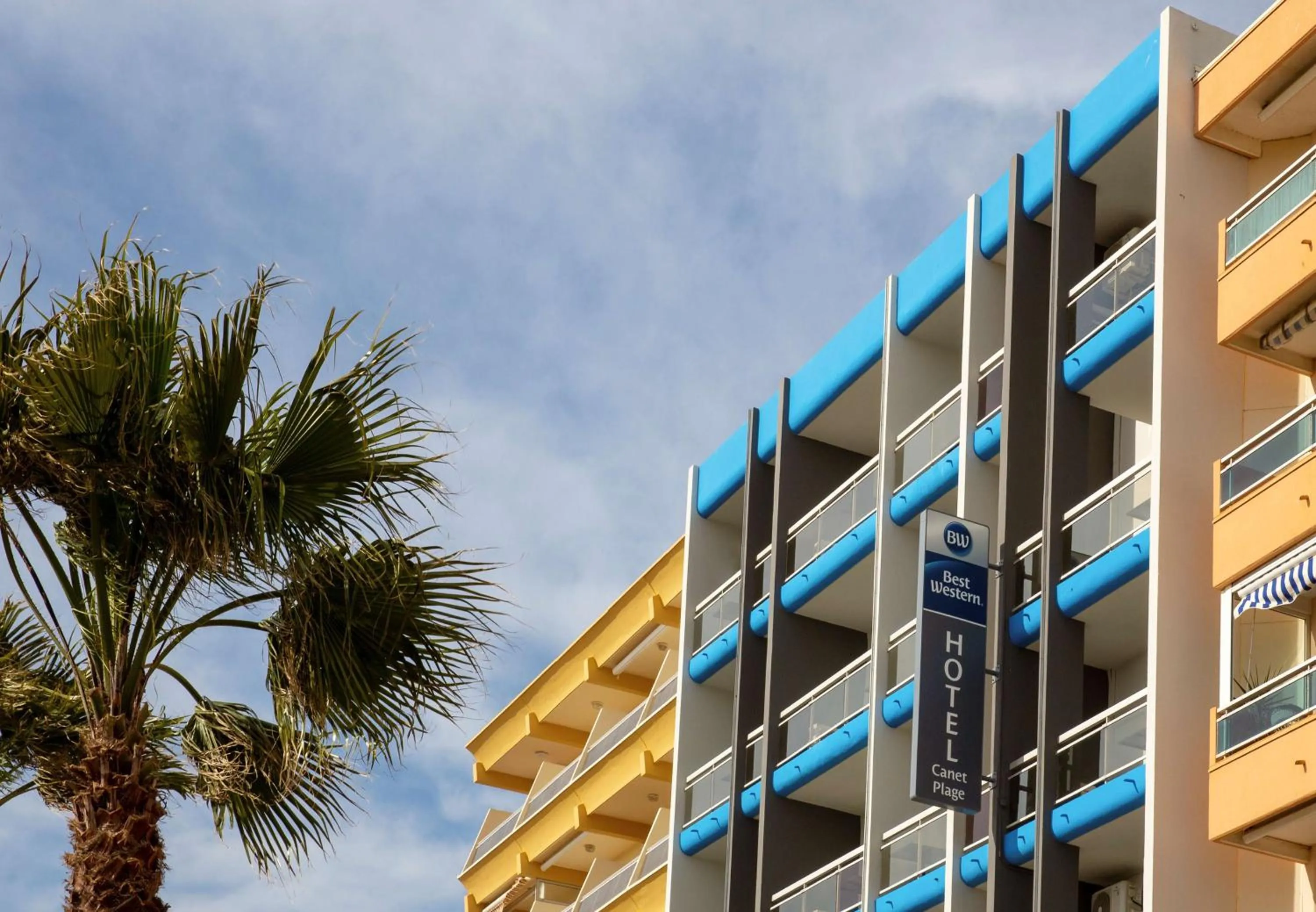 Property building in Best Western Plus Hotel Canet-Plage