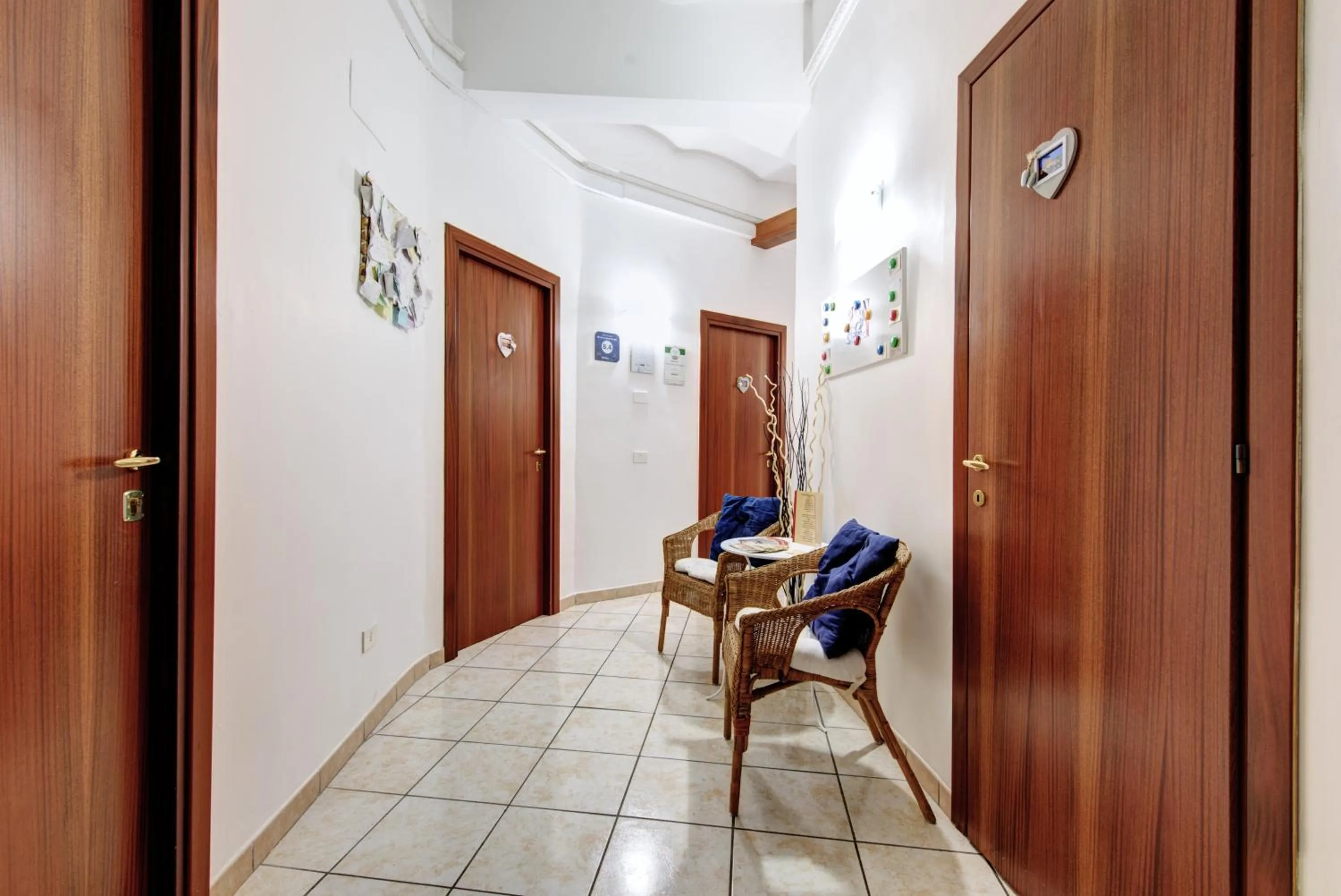 Lobby or reception in In the Center Guesthouse