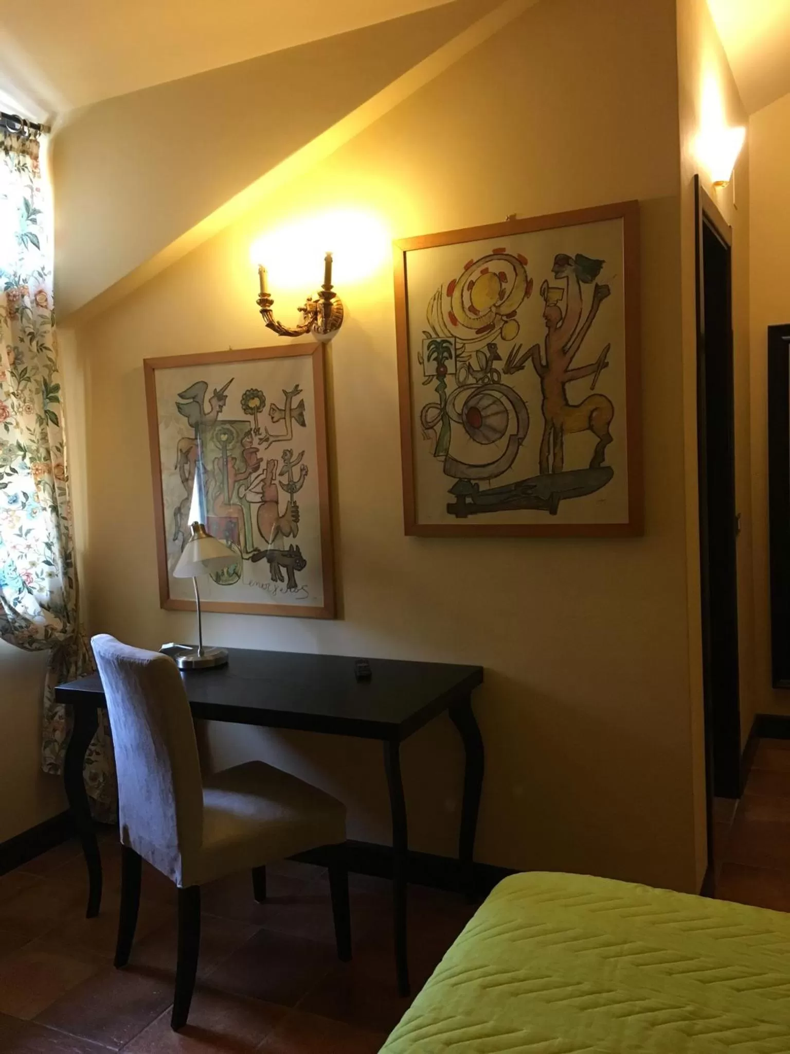Photo of the whole room in B&B MontAlbano