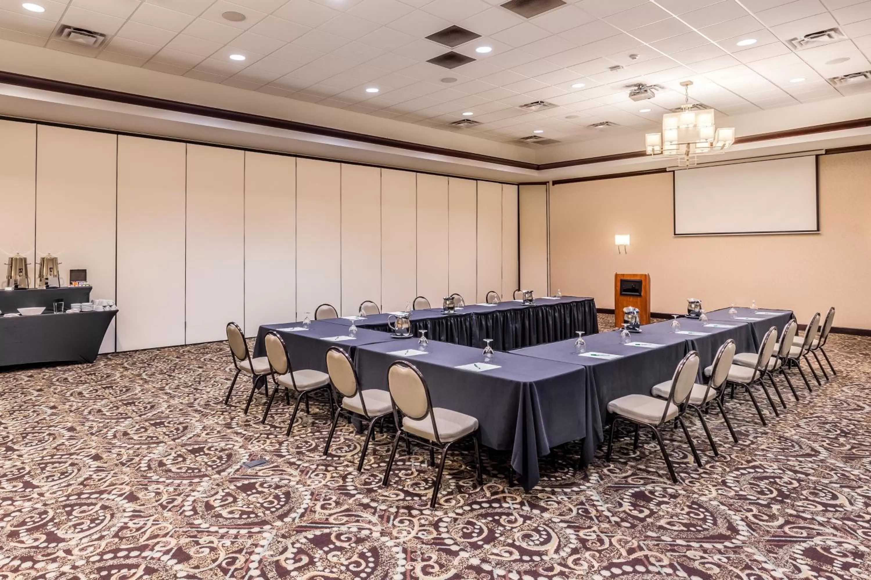 Meeting/conference room in Hotel Gurnee
