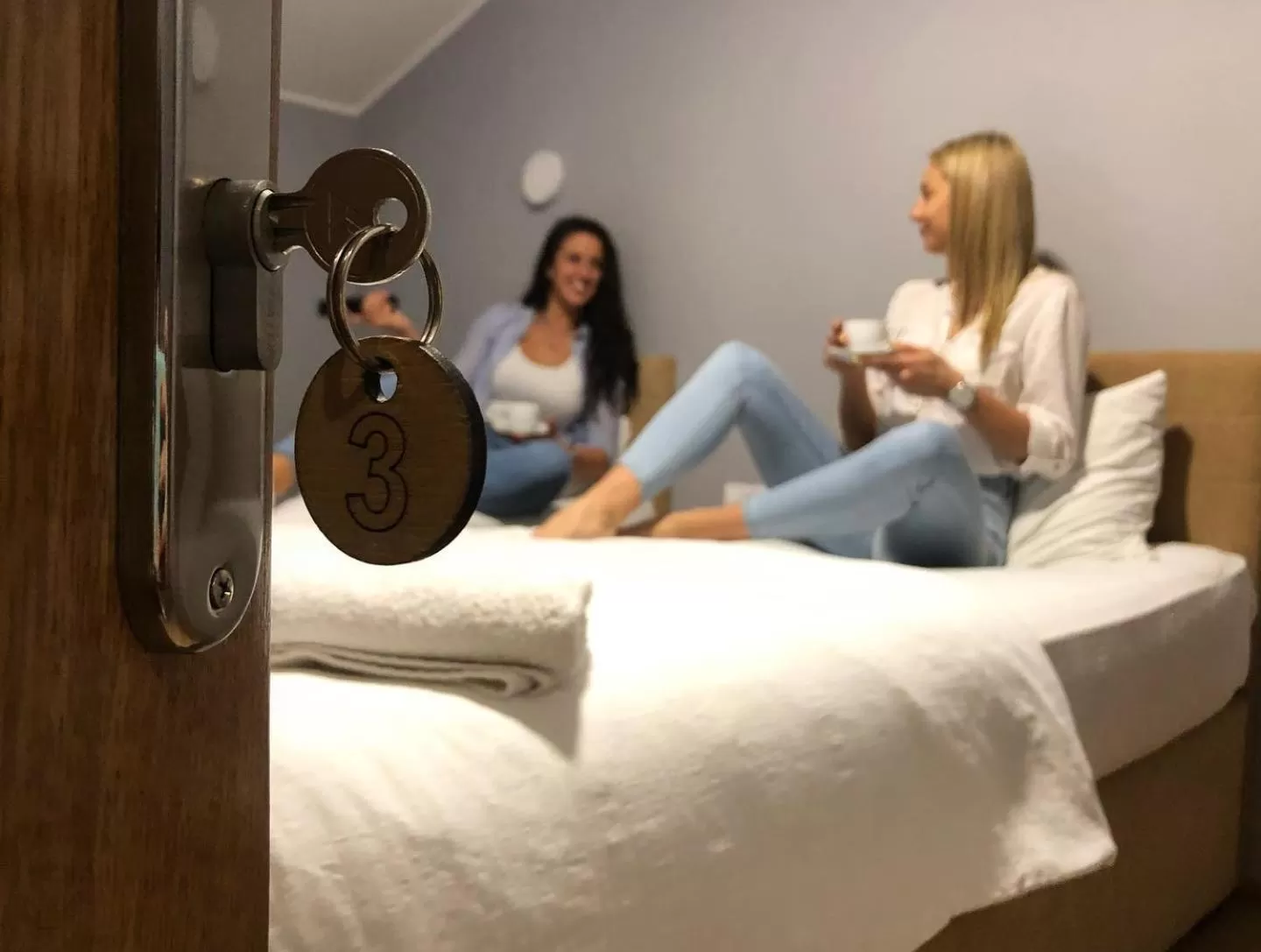 People, Bed in Garni Ideal