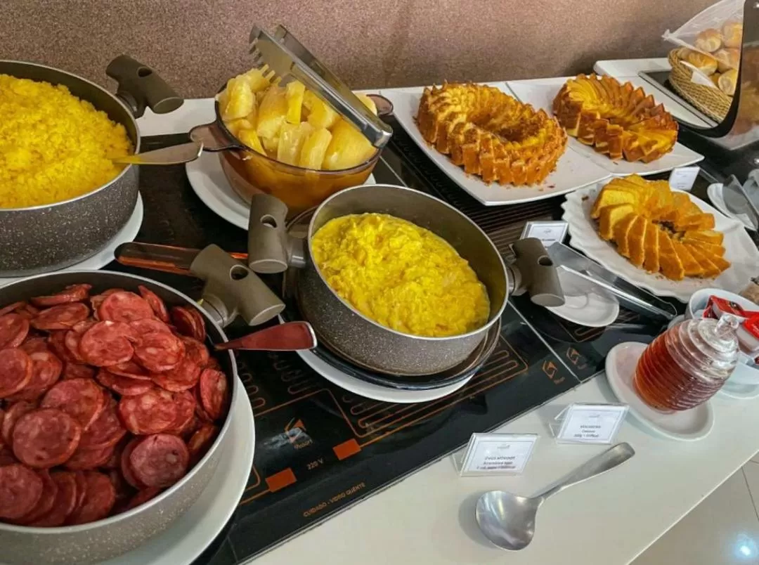 Restaurant/places to eat in Ponta Negra Flat Confort 18 Andar