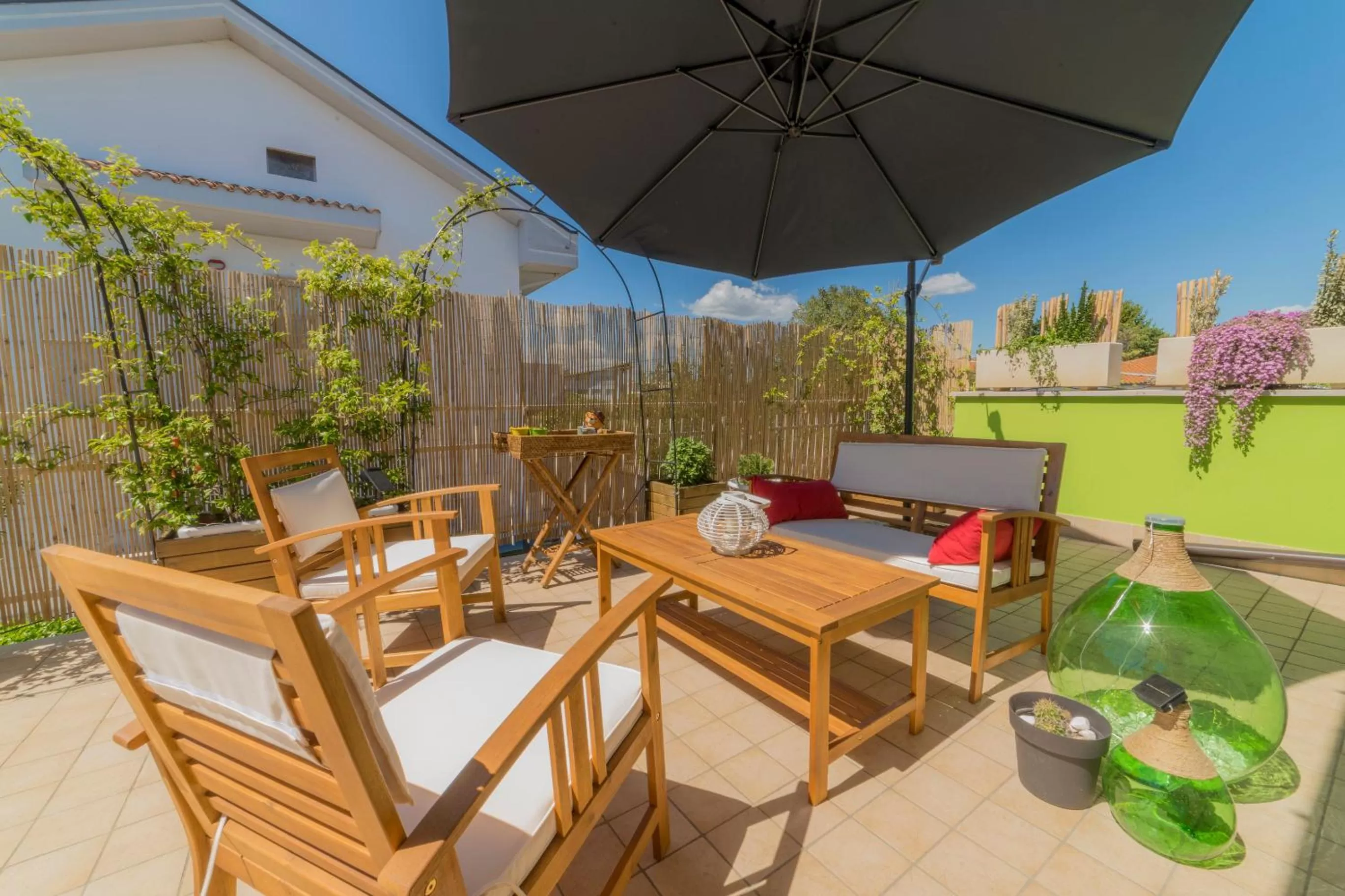 Communal lounge/ TV room in B&B SMARTFIT HOUSE - Room & Relax in Pescara